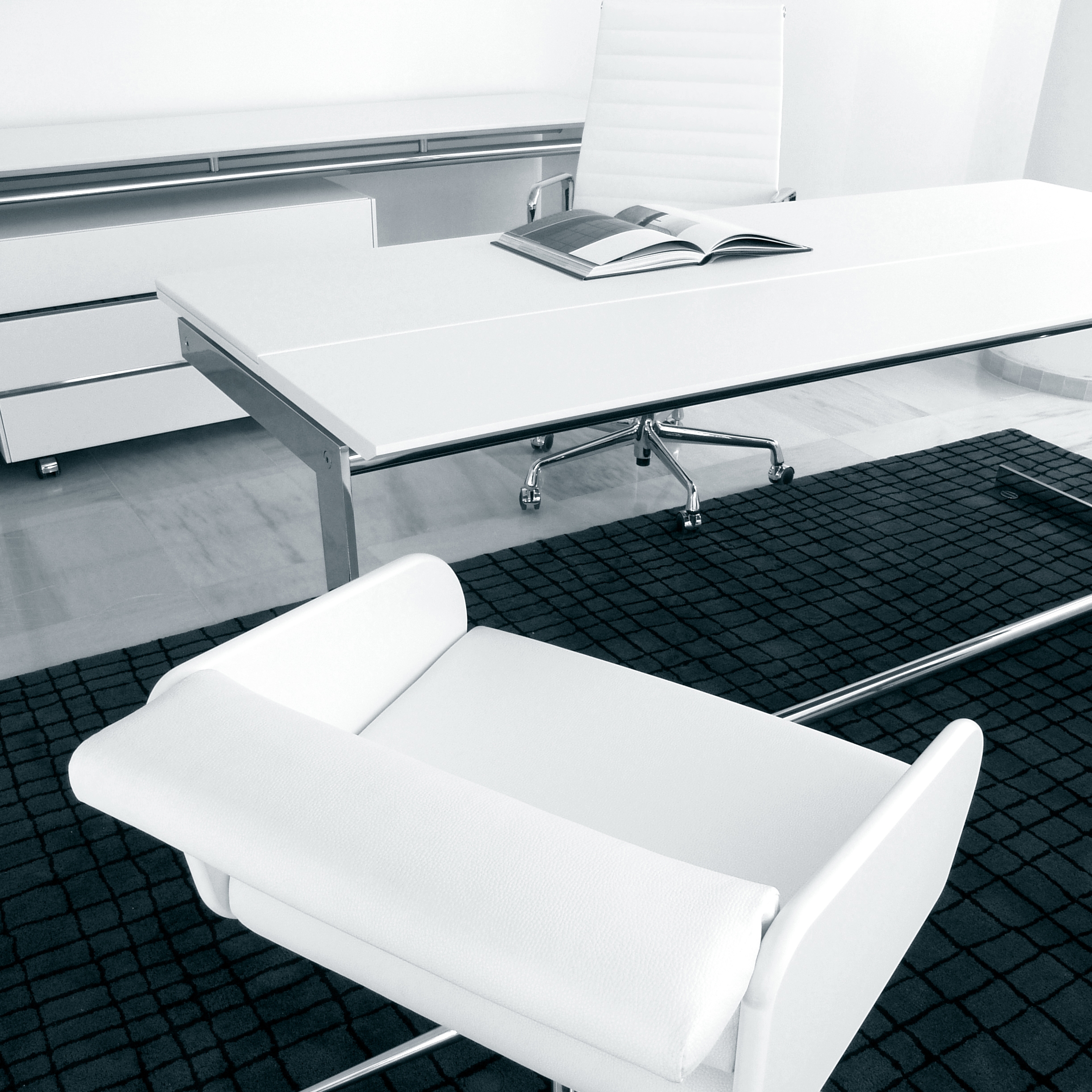 EXECUTIVE CHAIRS