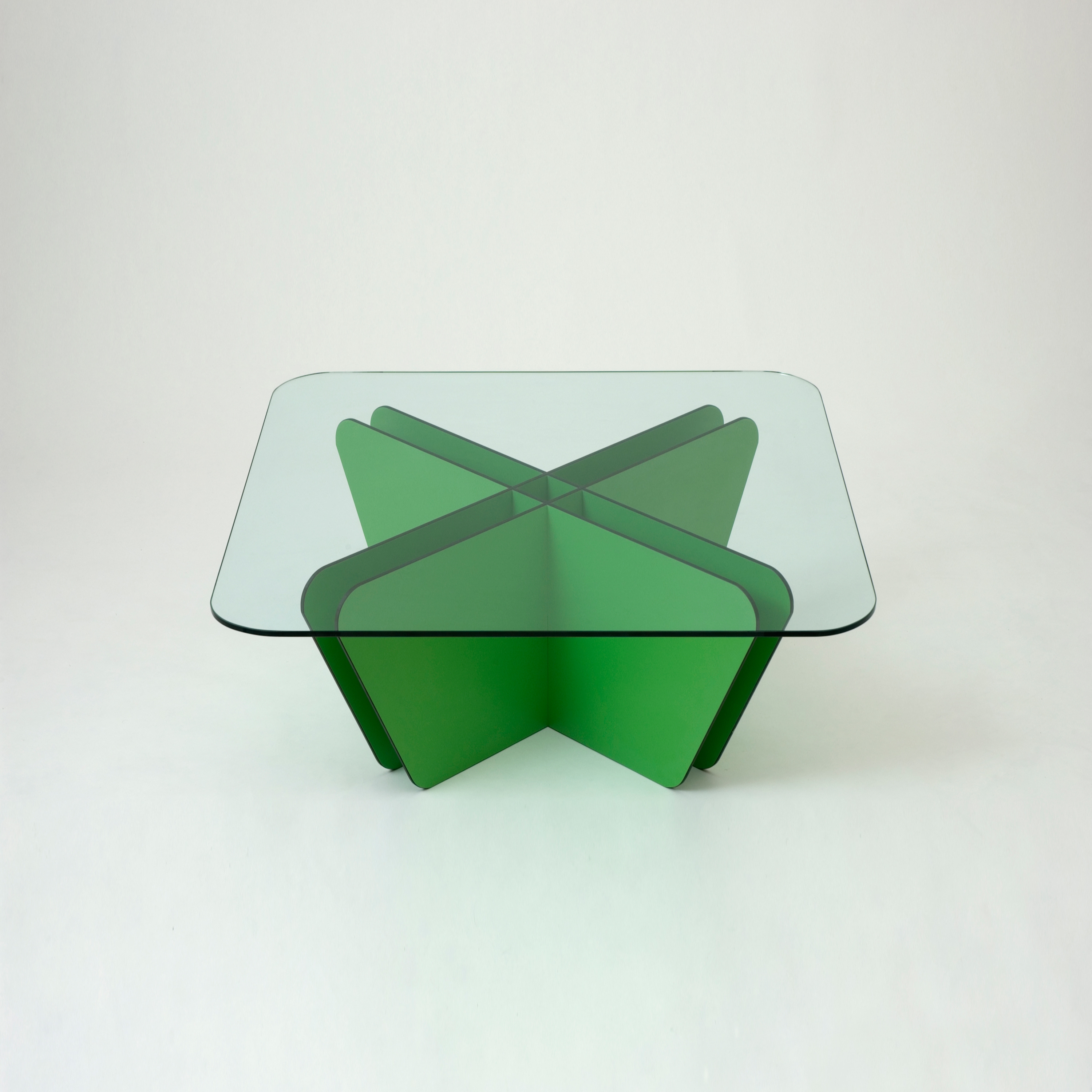 Grid Green Cross Table