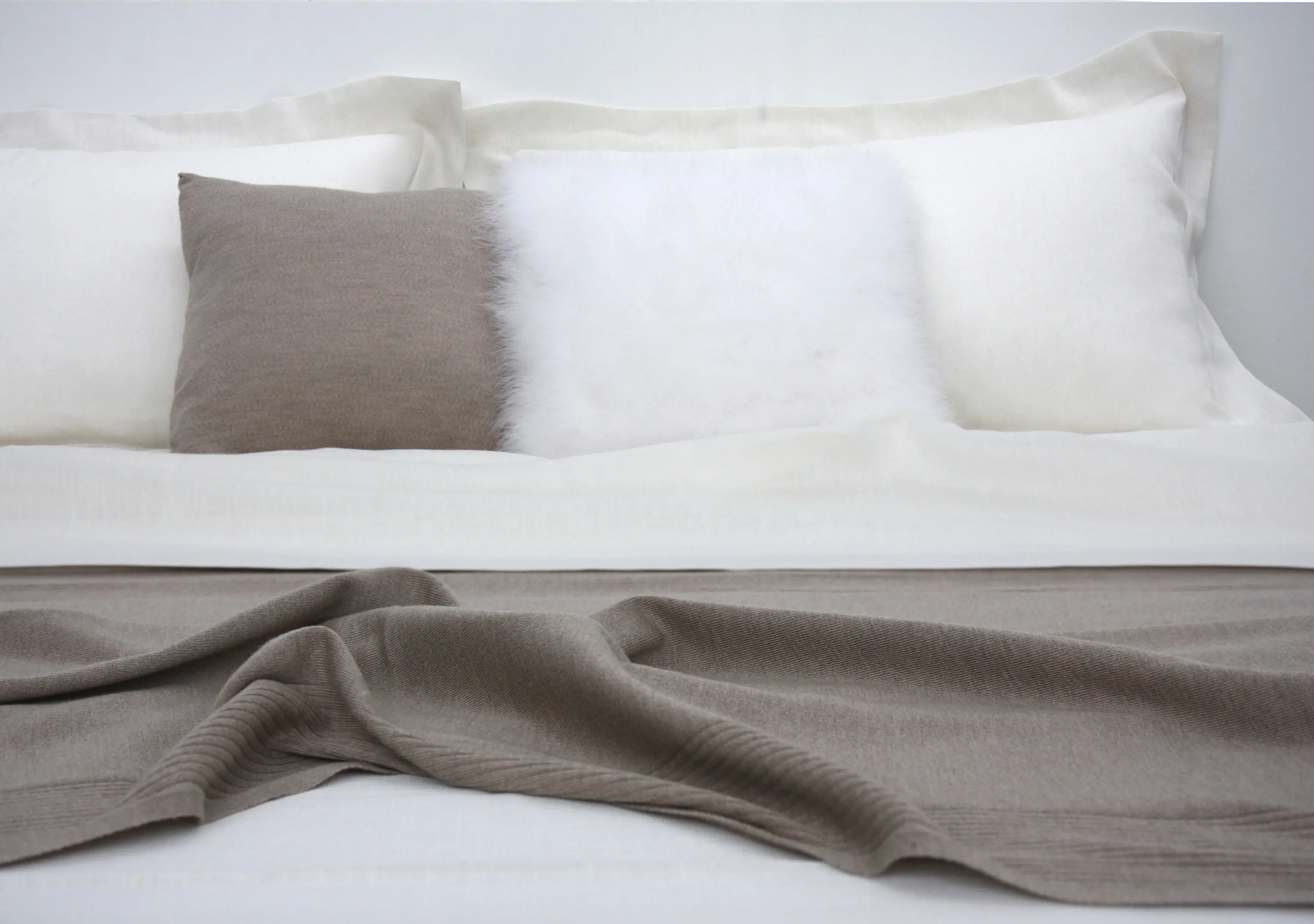 Poemo Design - Bed Set E