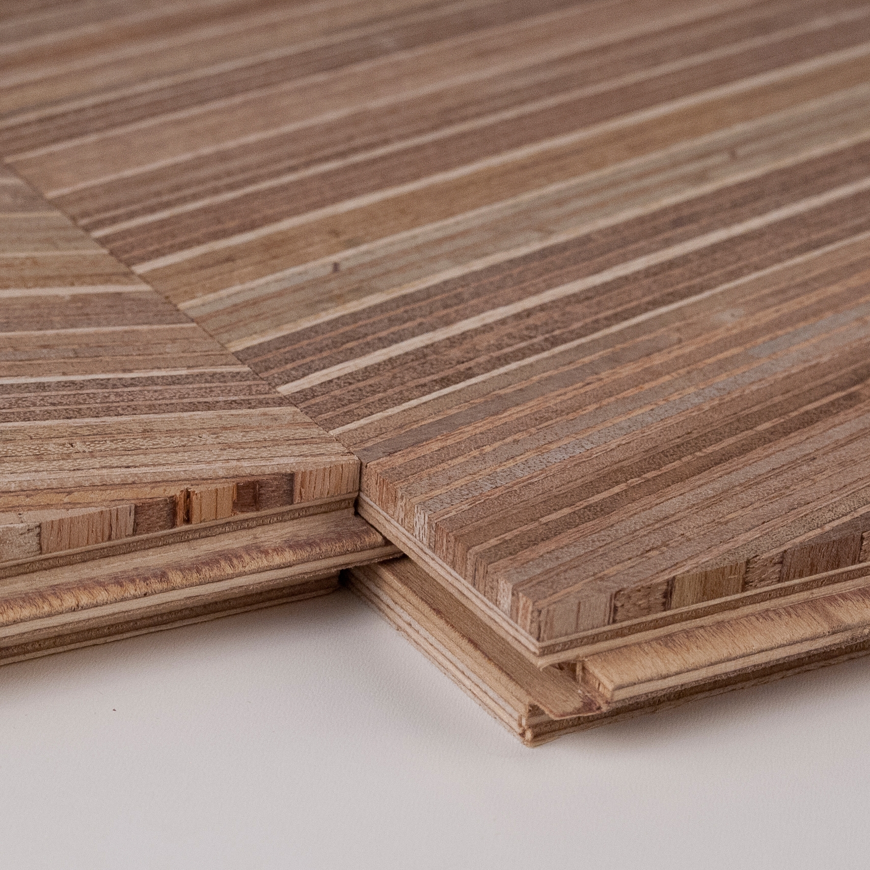 Mostrar el producto Plexwood - Baldosa del fabricante Plexwood
