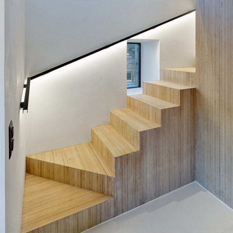 Mostrar el producto Plexwood Application - Home Mounteille del fabricante Plexwood