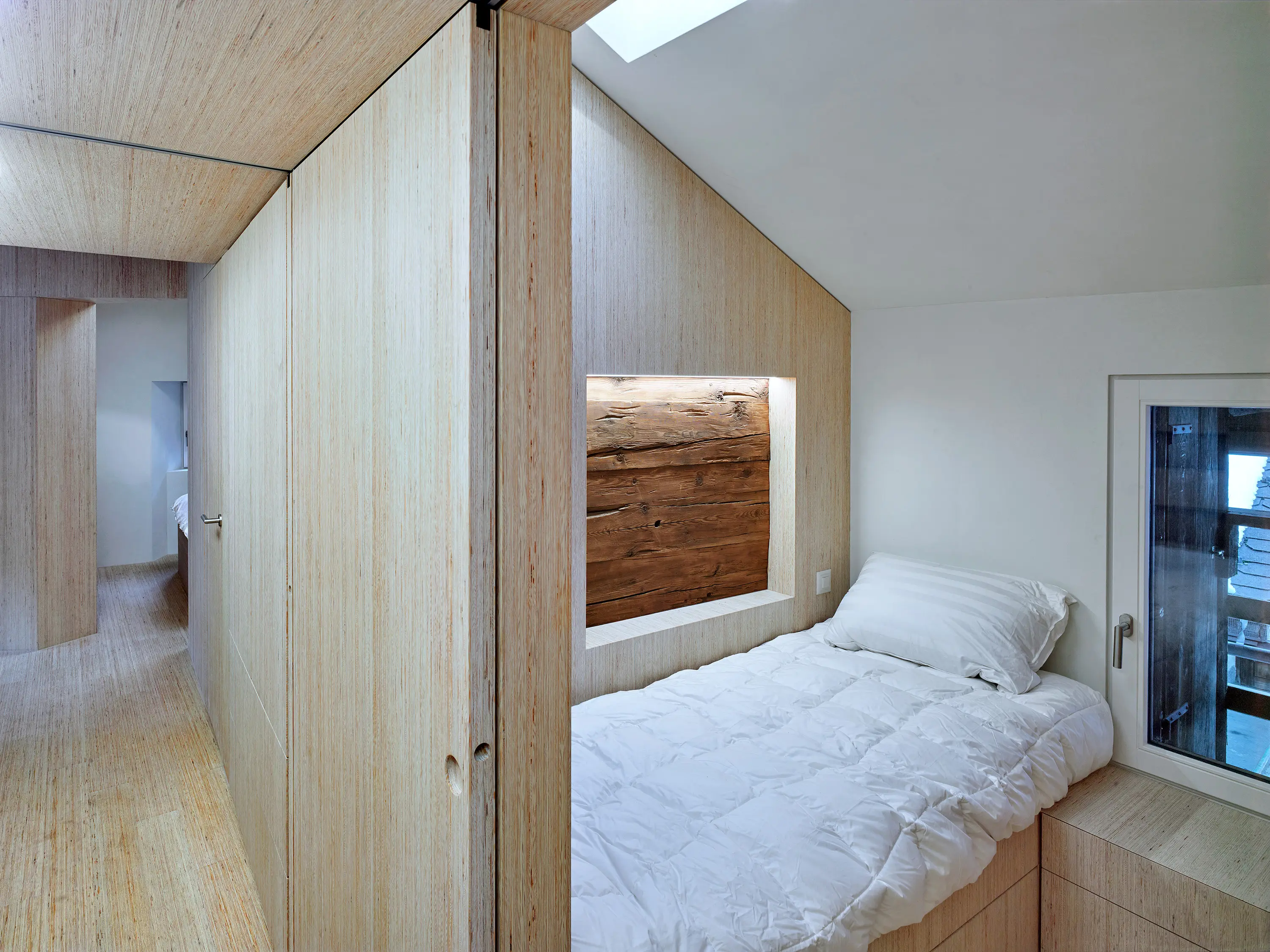 Plexwood - Plexwood Application - Bespoke carpentry