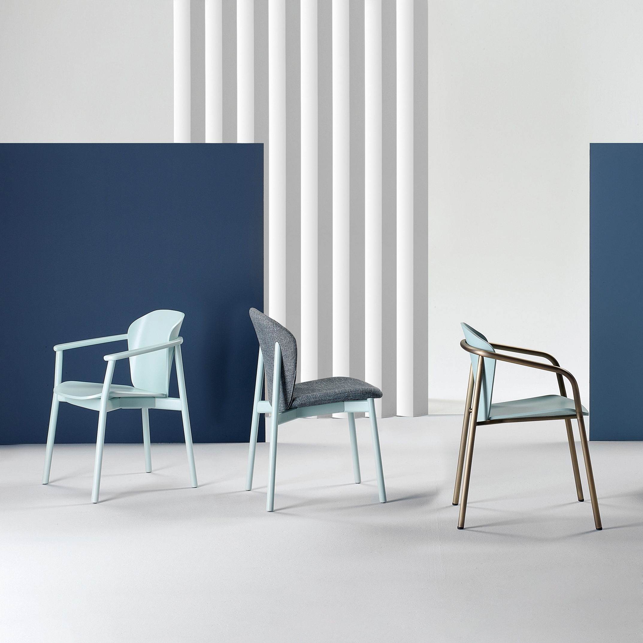 CHAIRS AND ARMCHAIRS