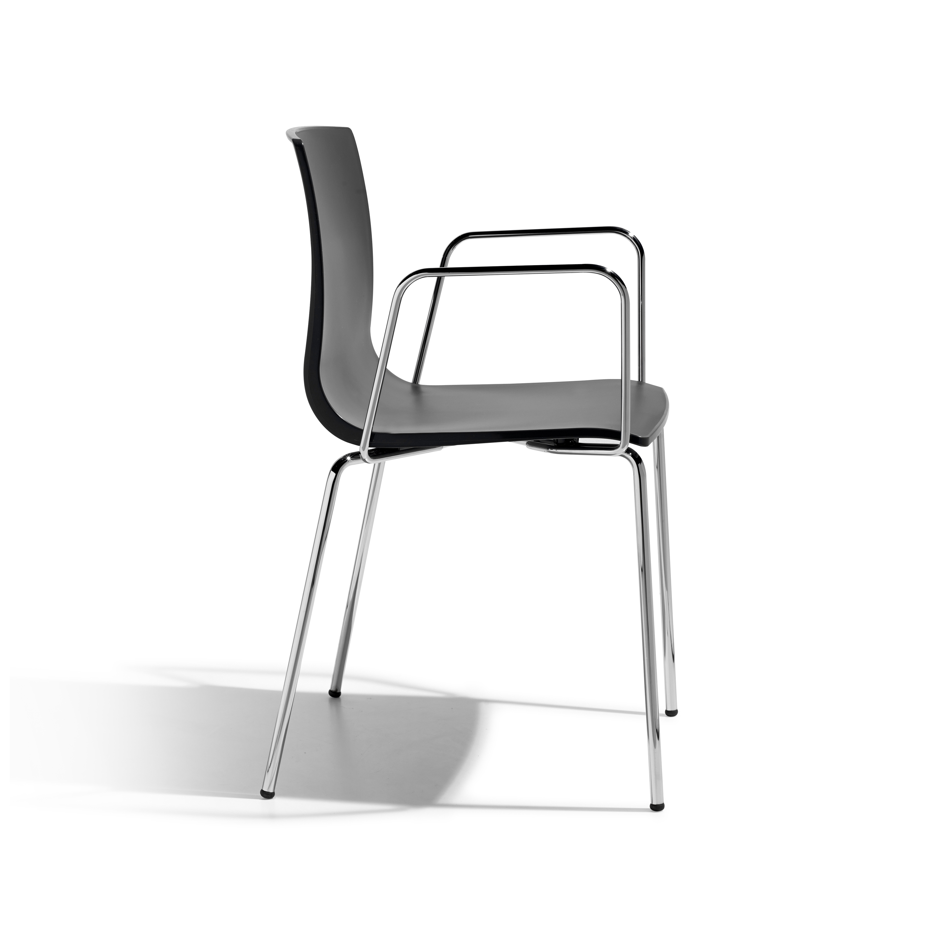 Display product Alice armchair from manufacturer SCAB Design