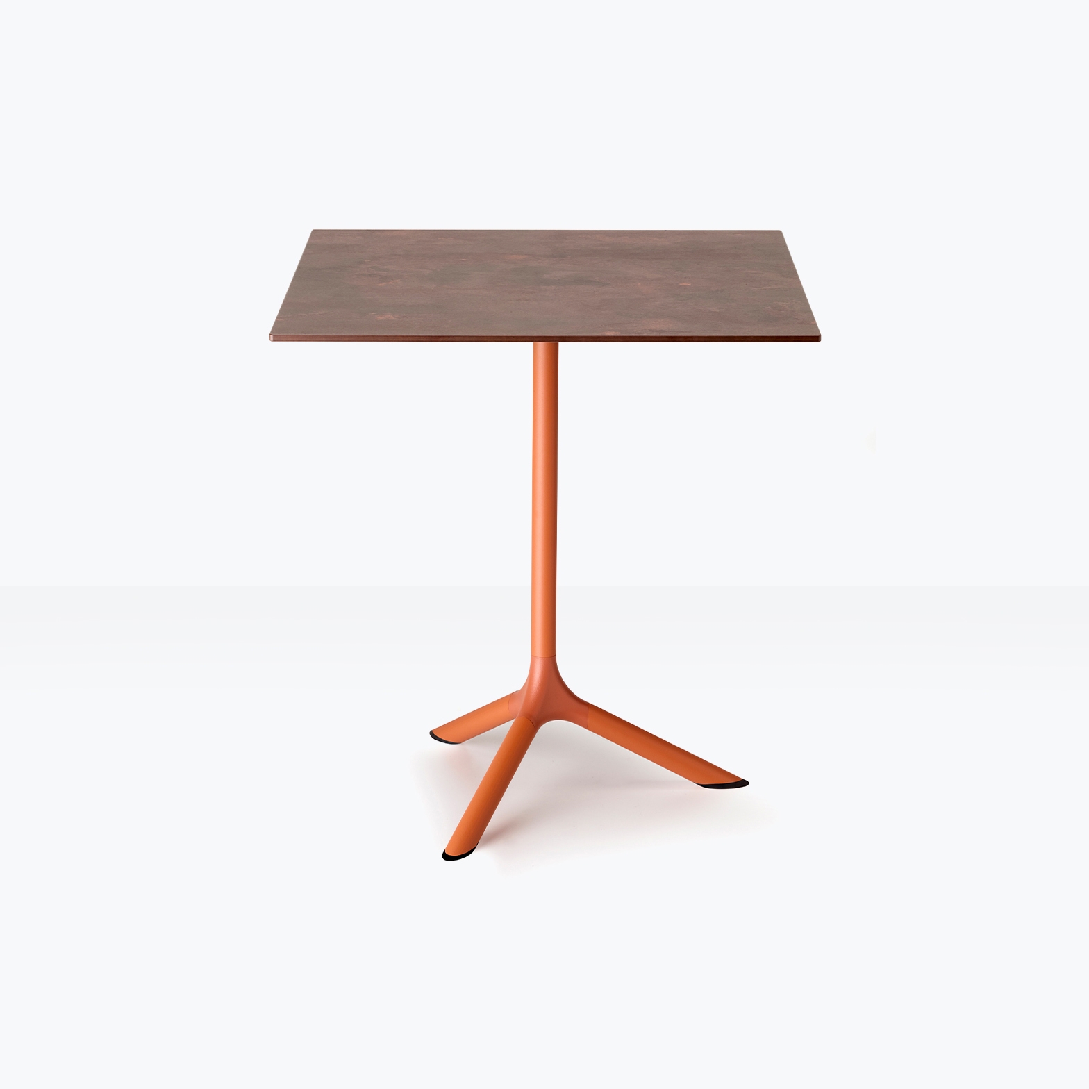 Vertoon produk Tripé folding h.73 van vervaardiger SCAB Design