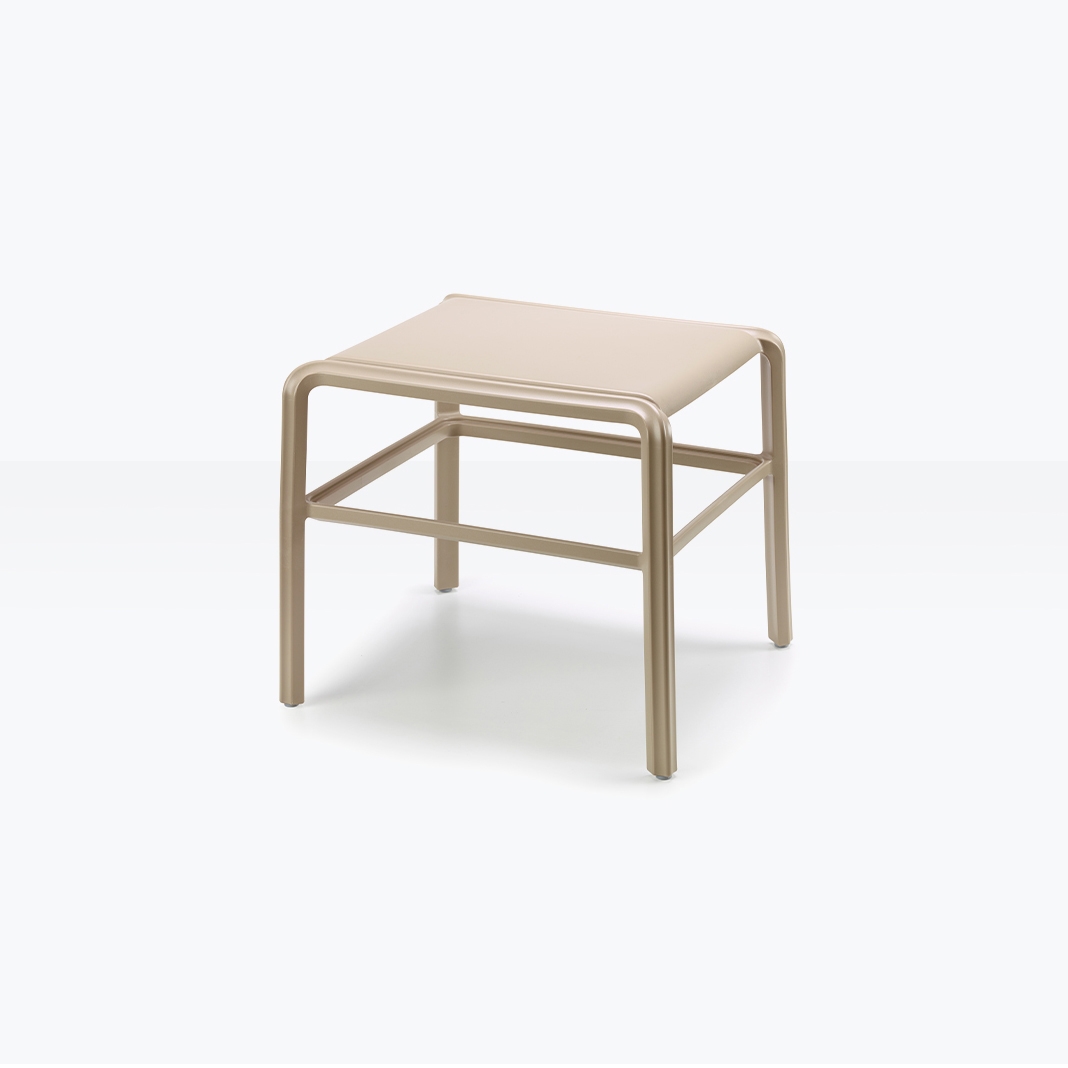 Vertoon produk Vela side table van vervaardiger SCAB Design