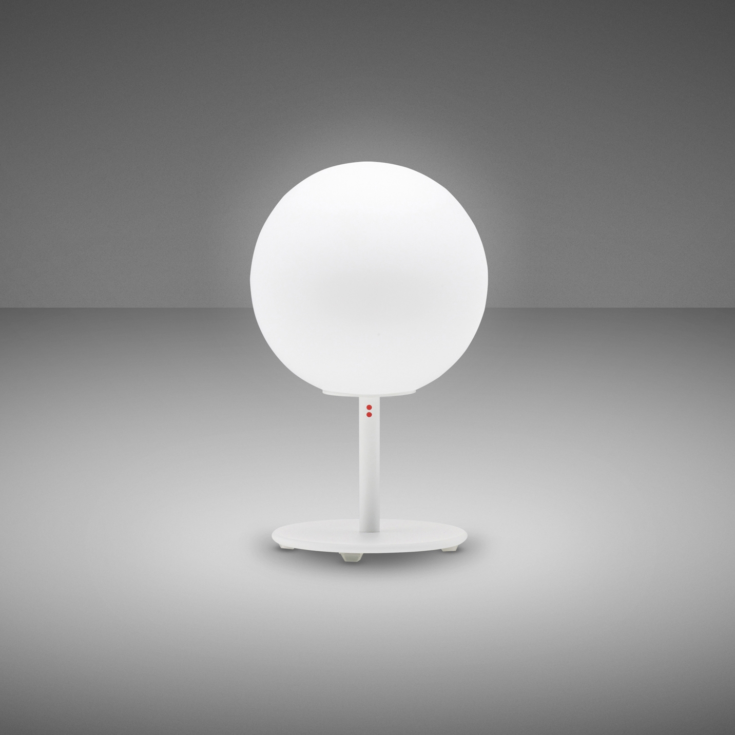 Mostra il prodotto Lumi F07 B27 01 del produttore Fabbian