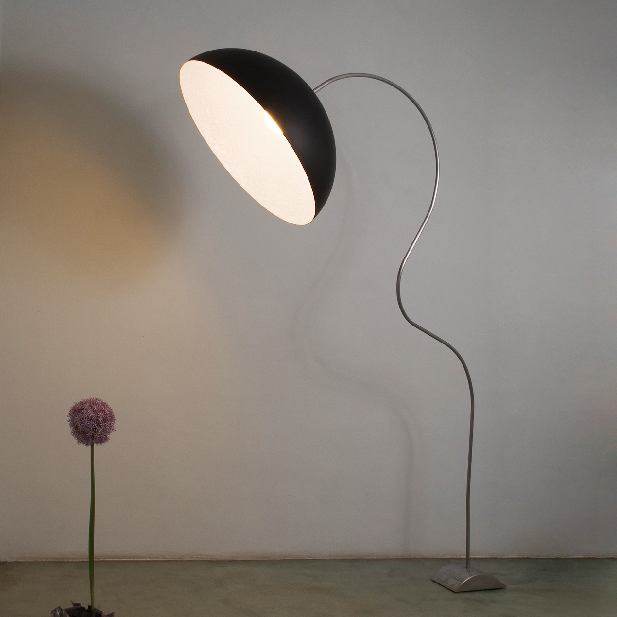 FLOOR LAMPS