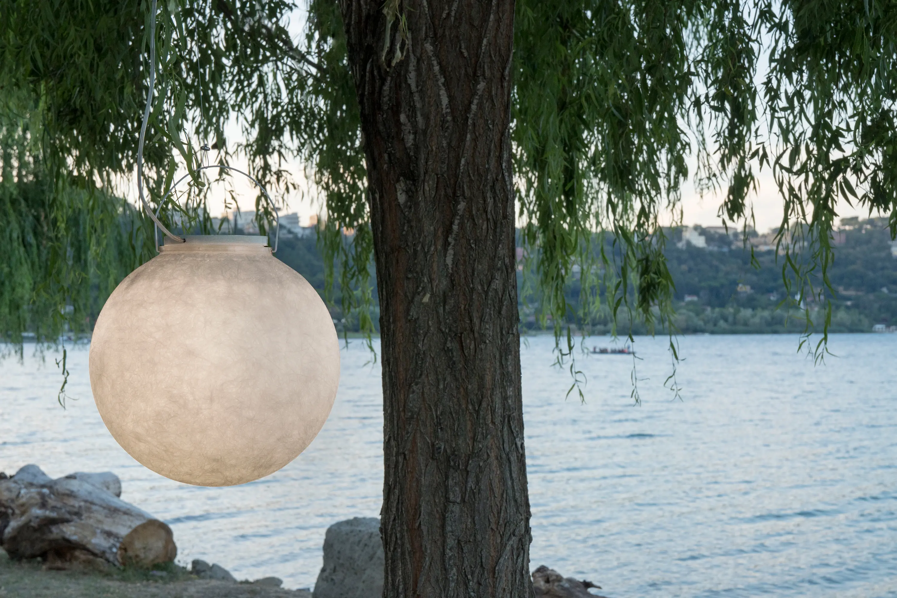 IN-ES.ARTDESIGN - Luna Take Away