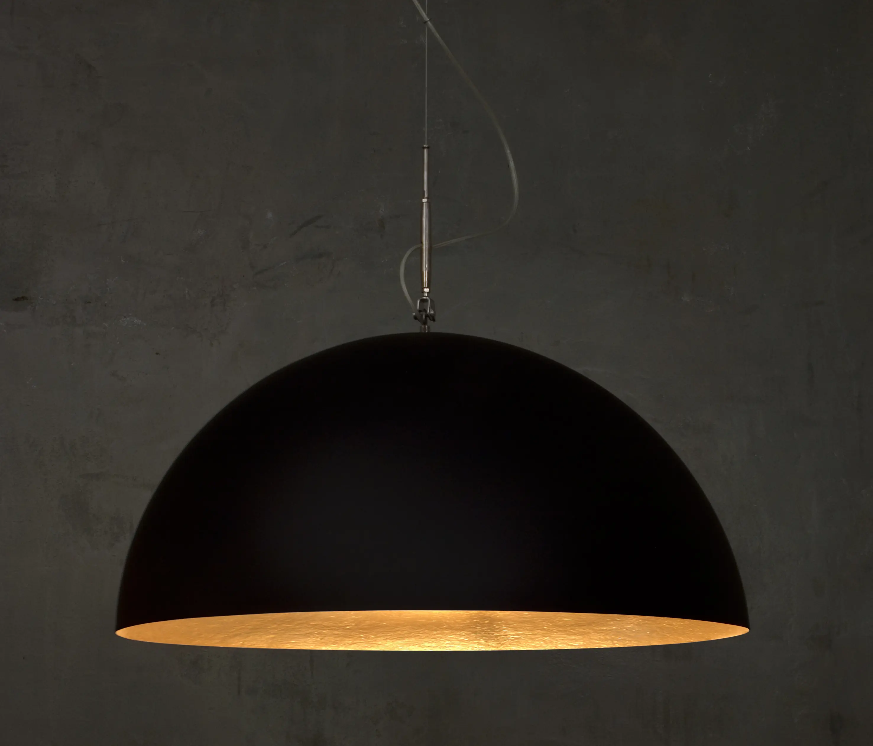 IN-ES.ARTDESIGN - Mezza Luna nero/oro