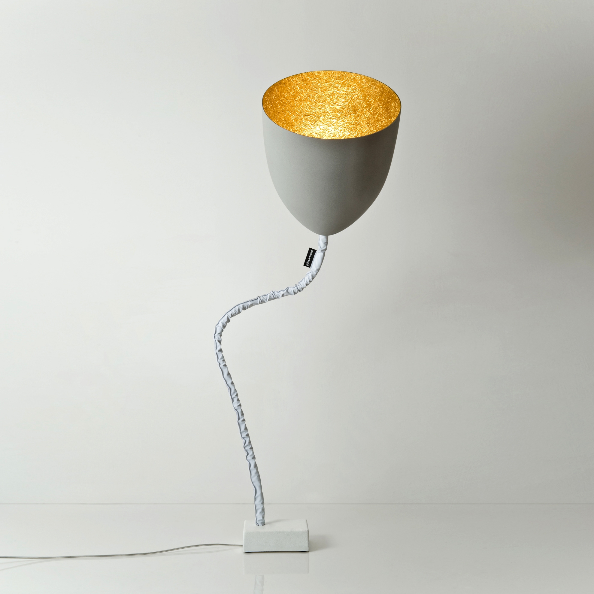 Produkt Flower cemento des Herstellers IN-ES.ARTDESIGN anzeigen