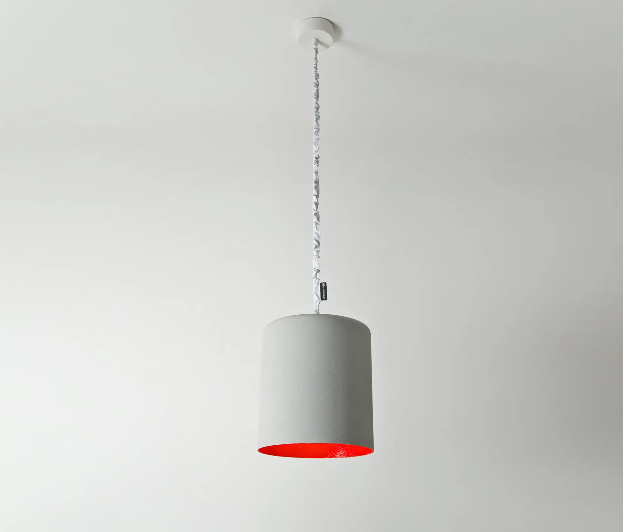 IN-ES.ARTDESIGN - Bin cemento red