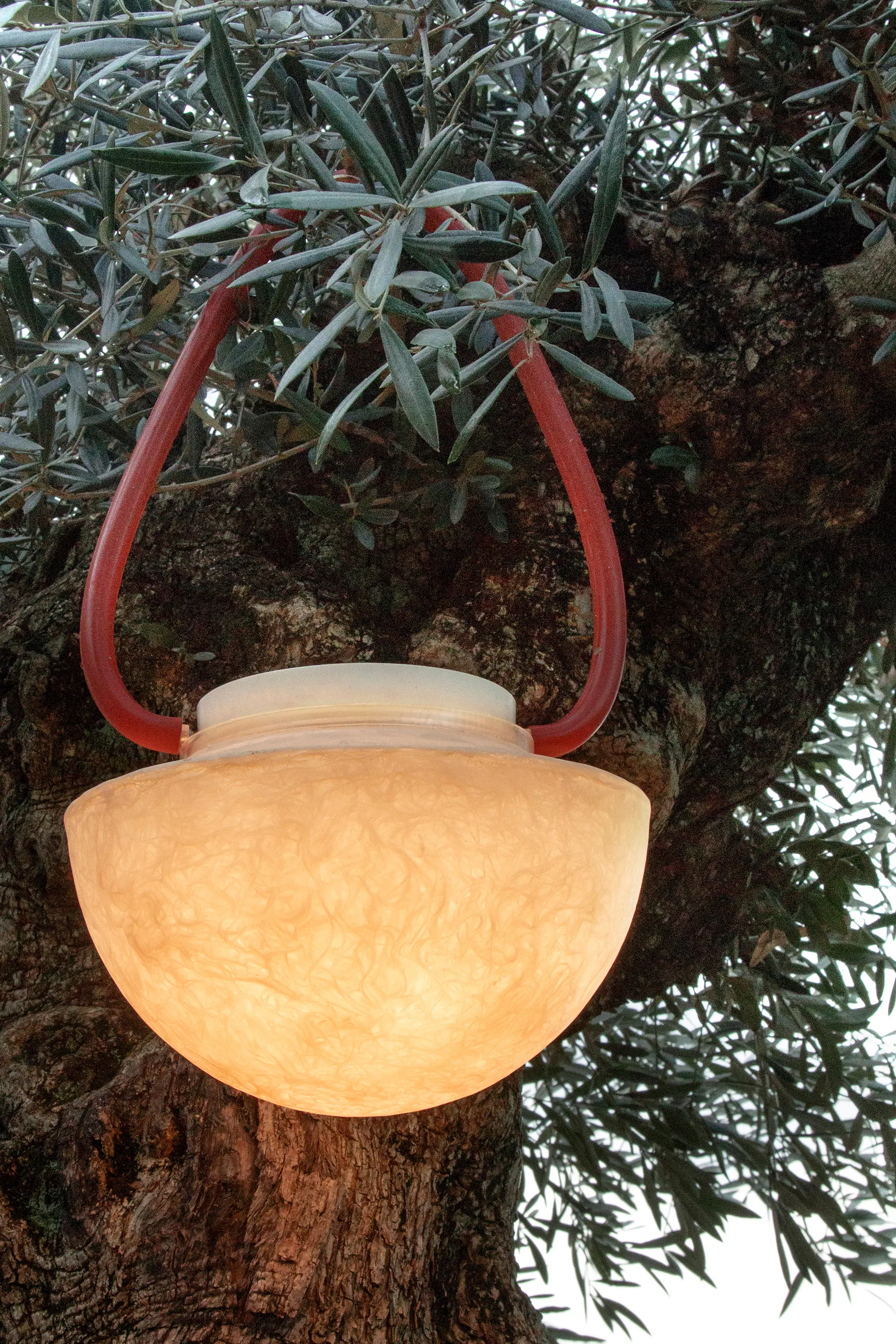 IN-ES.ARTDESIGN - Button T Battery