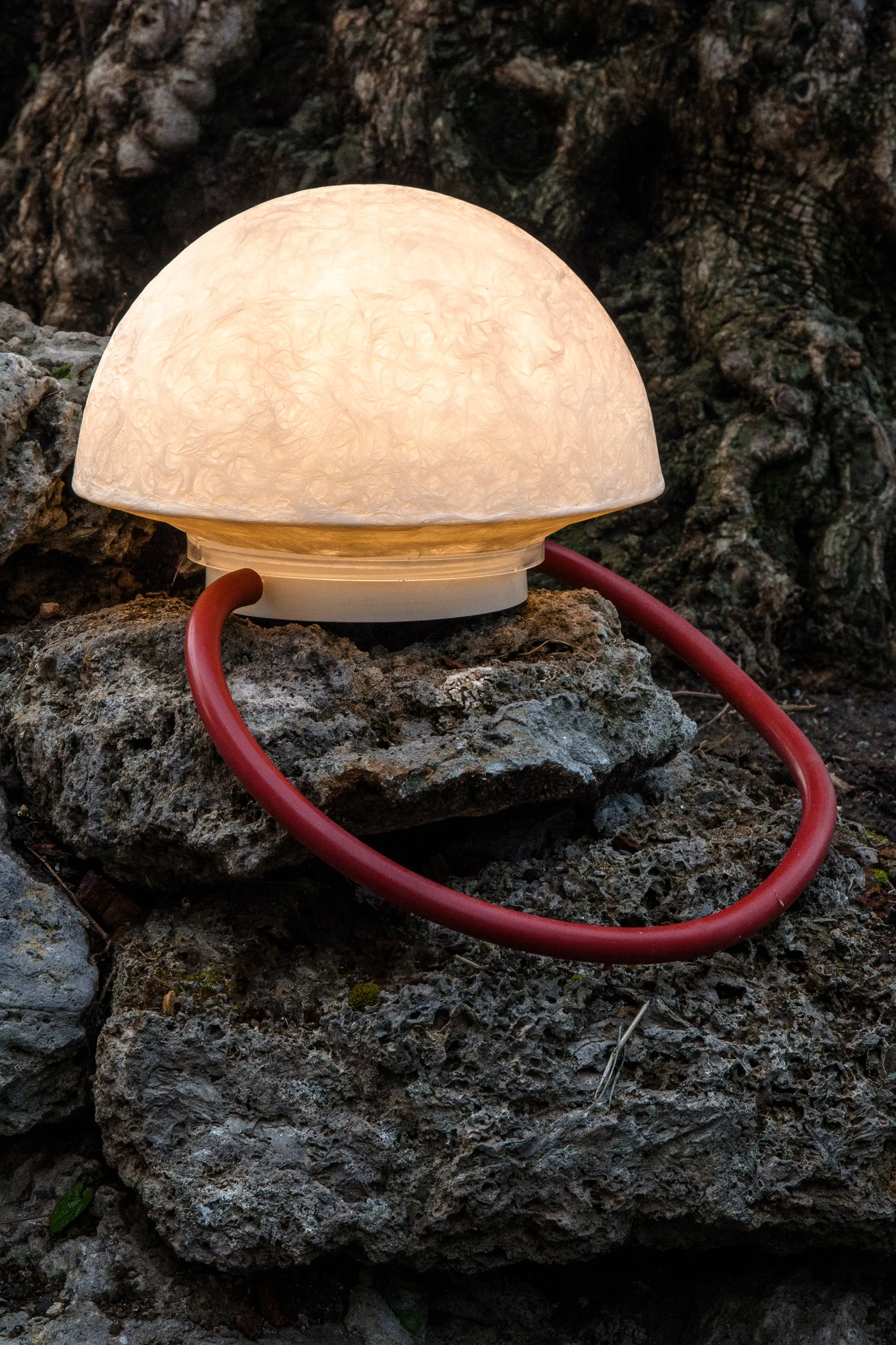 IN-ES.ARTDESIGN - Button T Battery