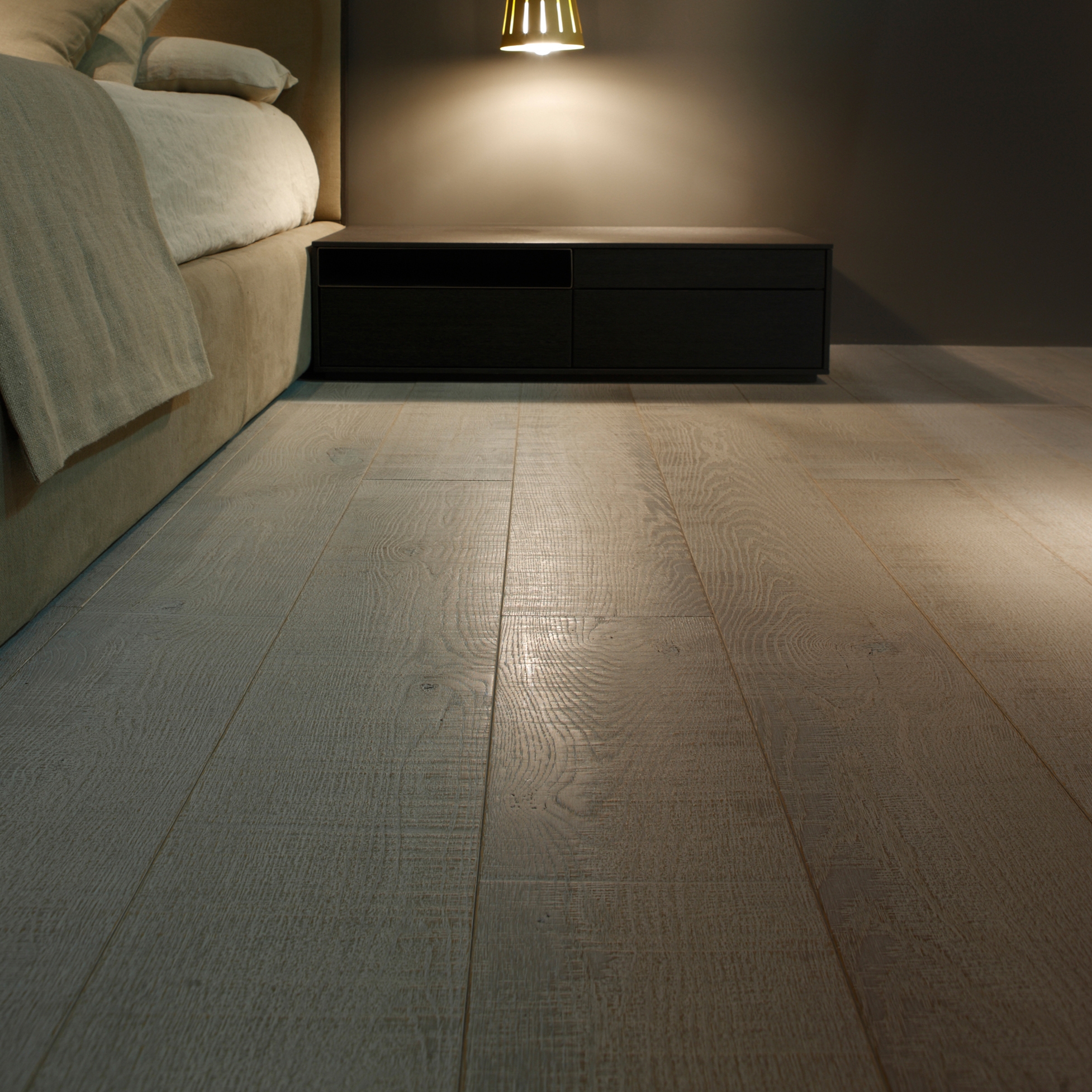Flooring | gris plata claro corte decapado