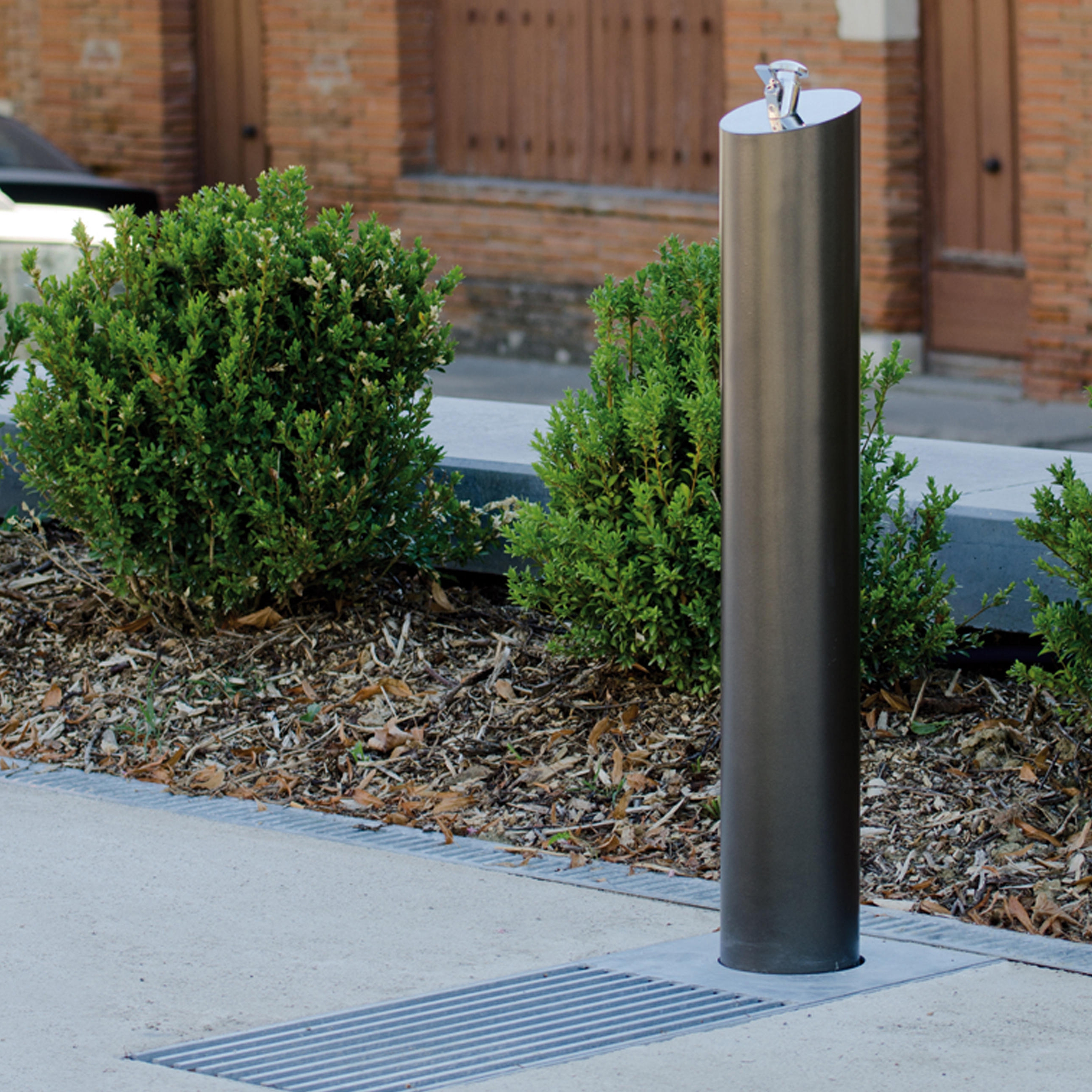 DRINKING FOUNTAINS