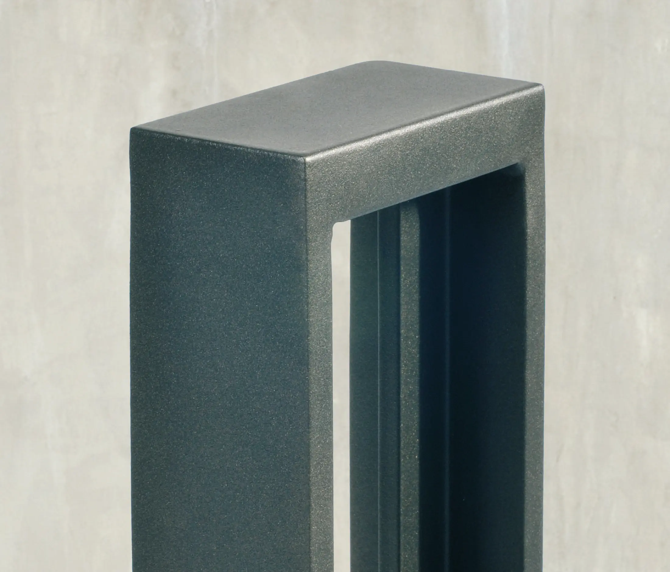 AREA - Antares Bollard