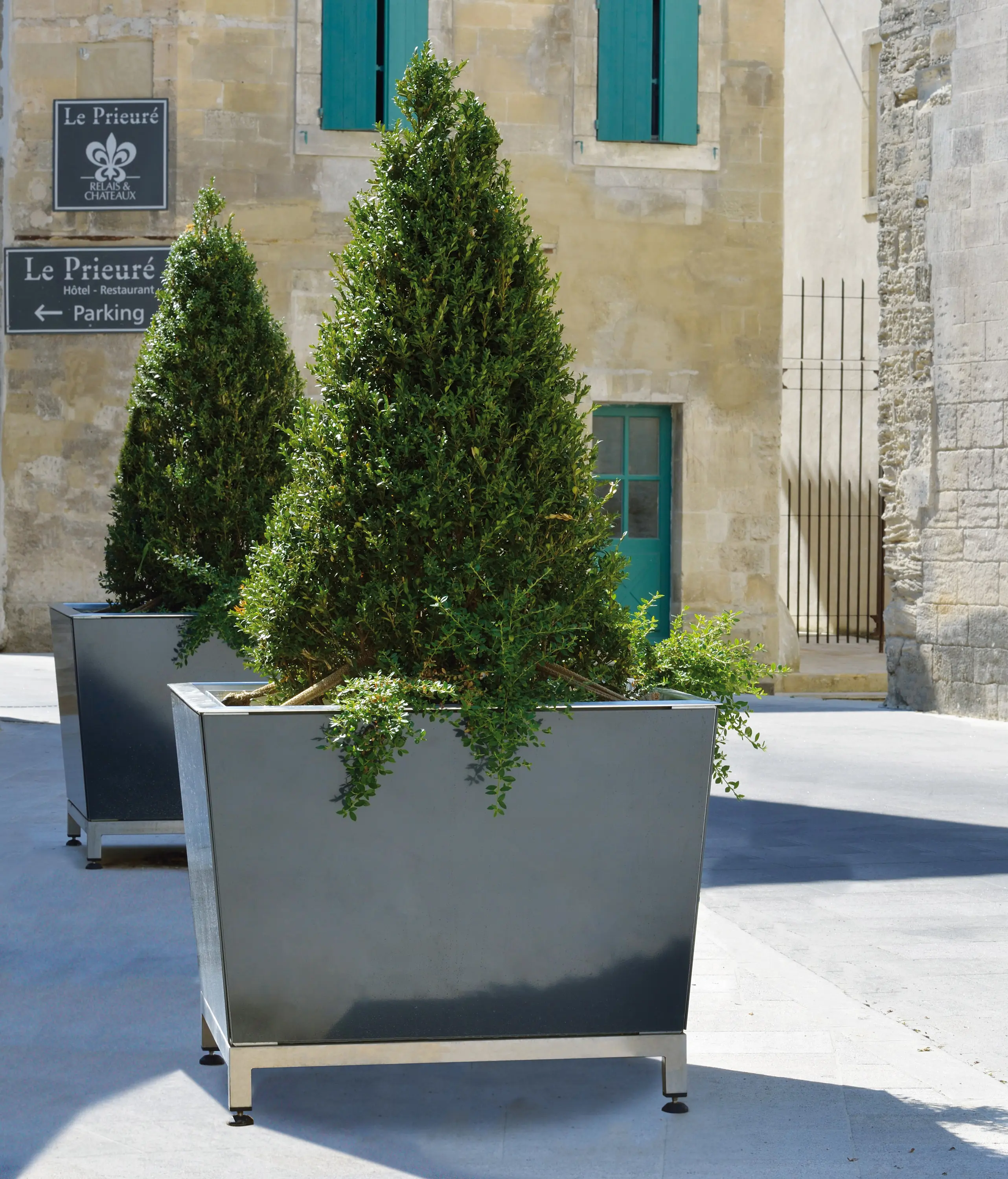 AREA - Kobé Planter
