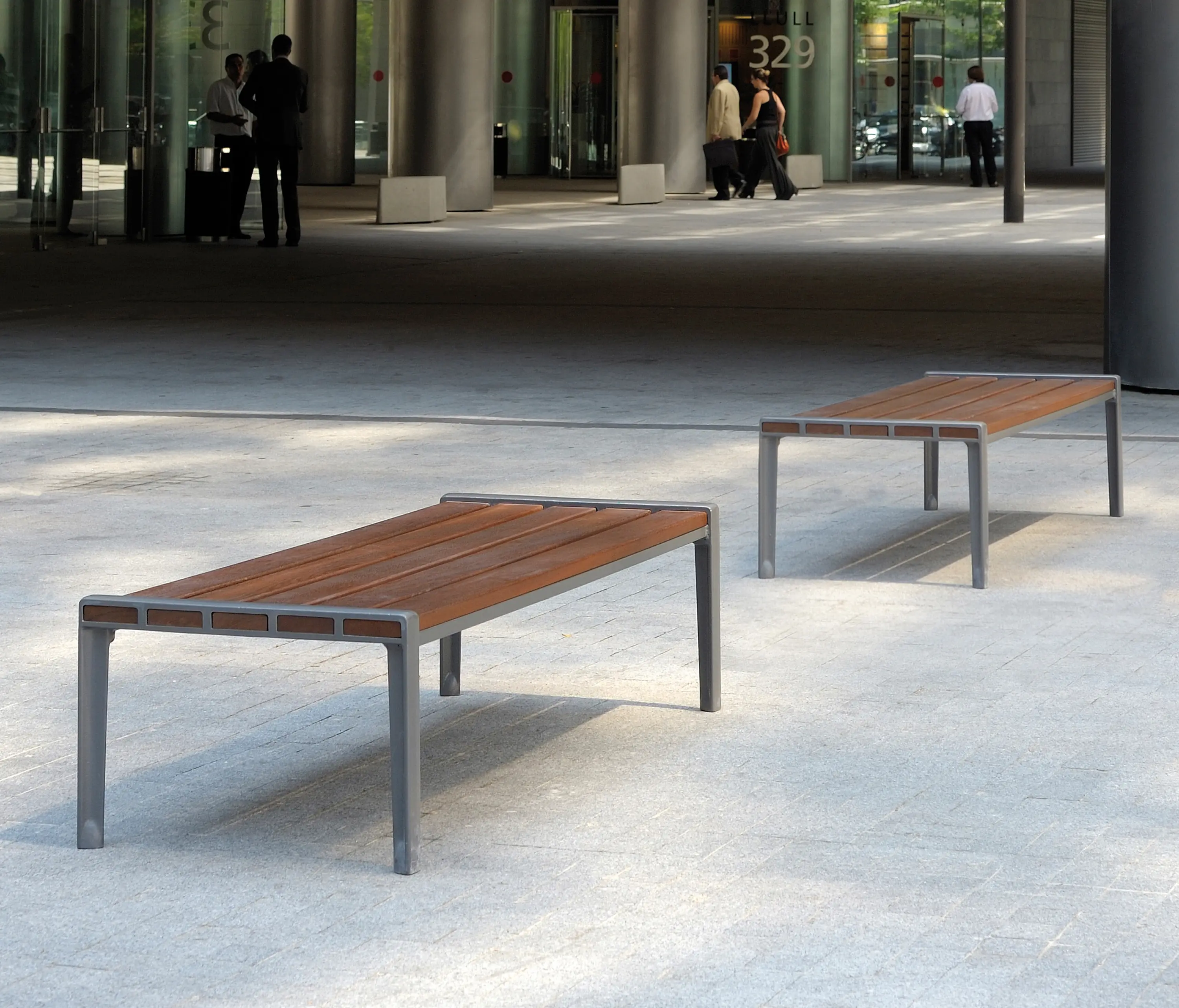AREA - Athenes Backless Bench
