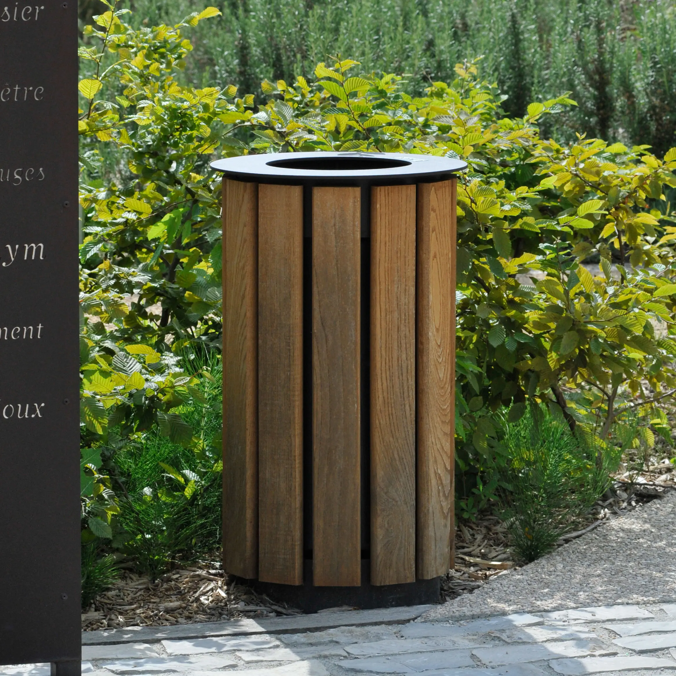 AREA - Bambou Litter Bin