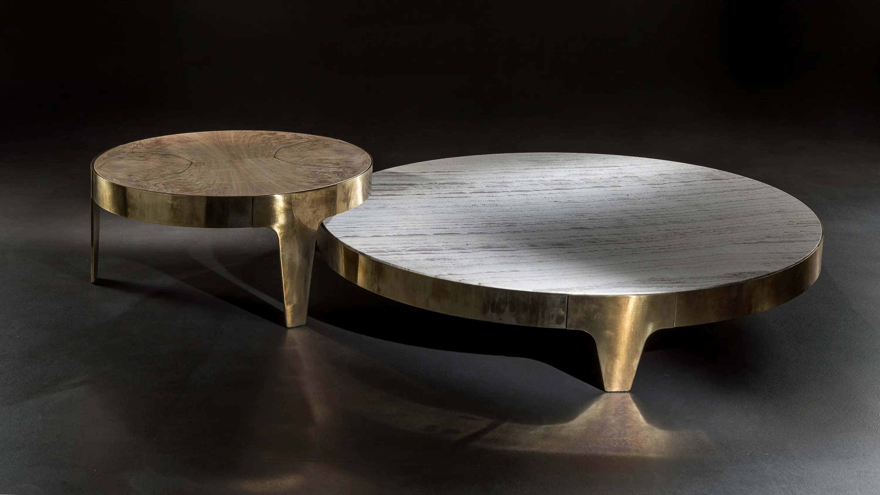 HENGE - SR Table