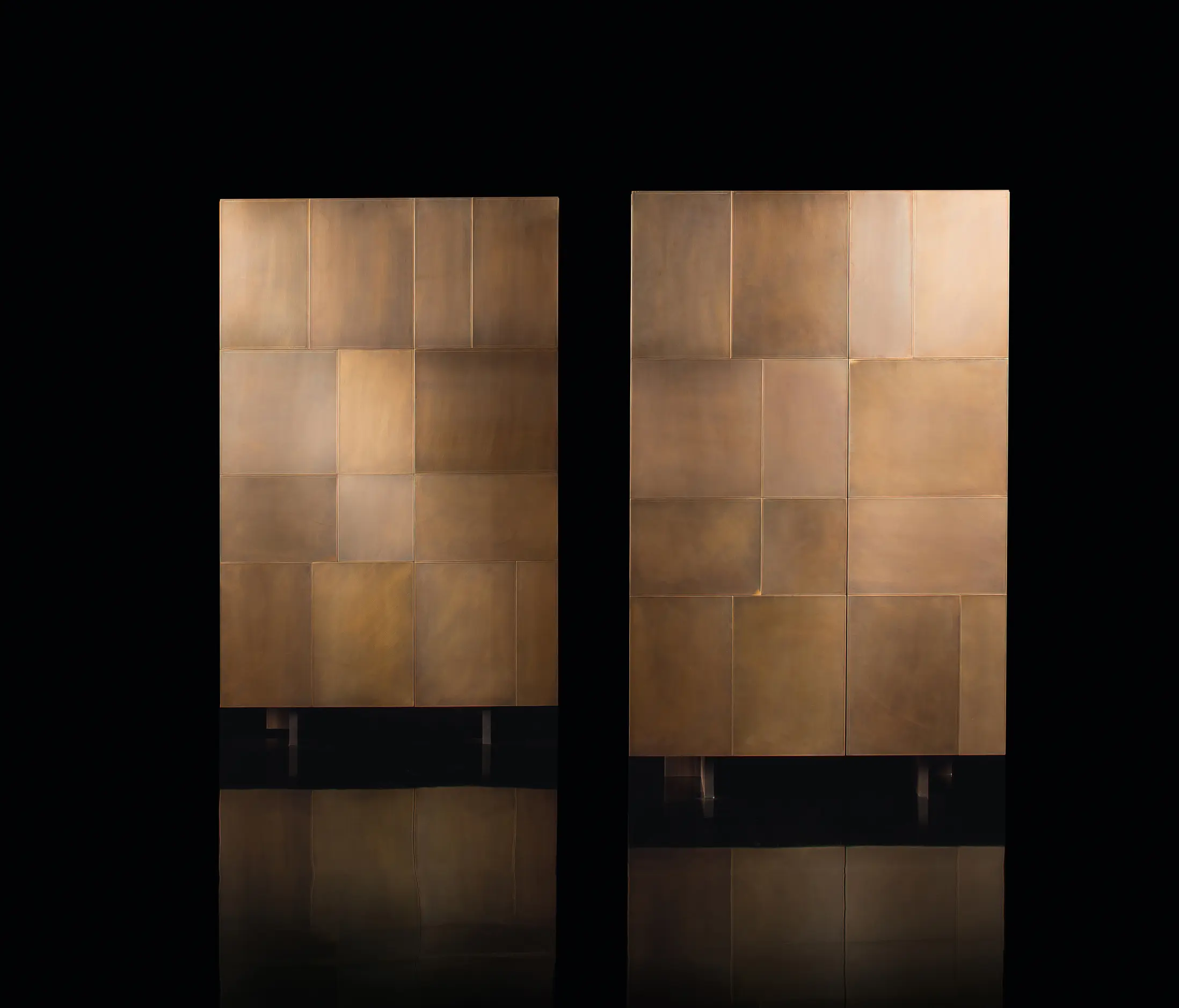 HENGE - Slim Side Vertical