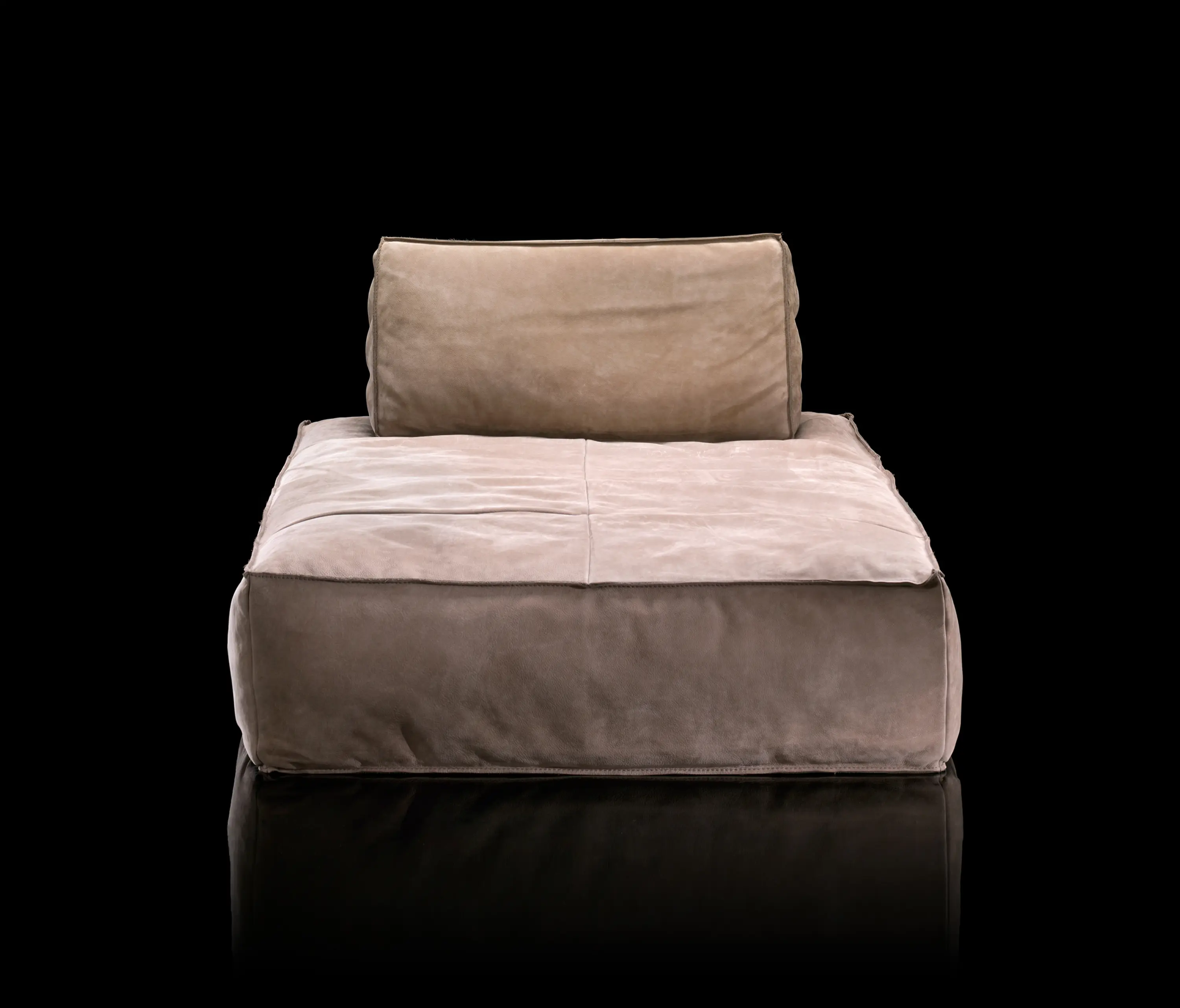 HENGE - S-Day Bed