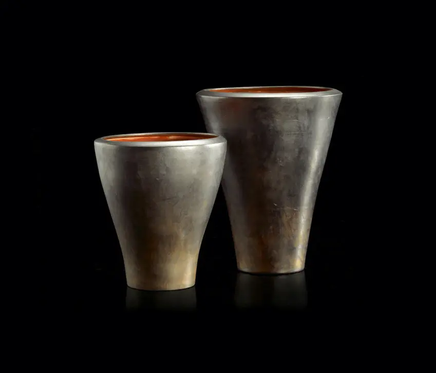 HENGE - H-Vases
