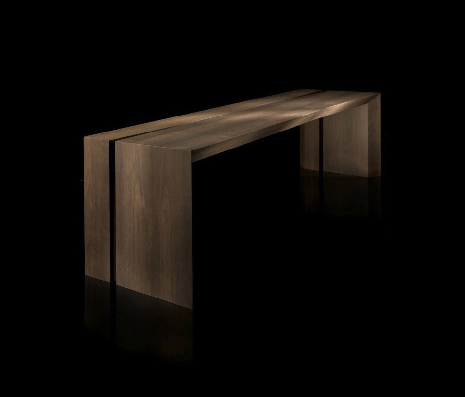 Mostra il prodotto K-Table 2 assi del produttore HENGE