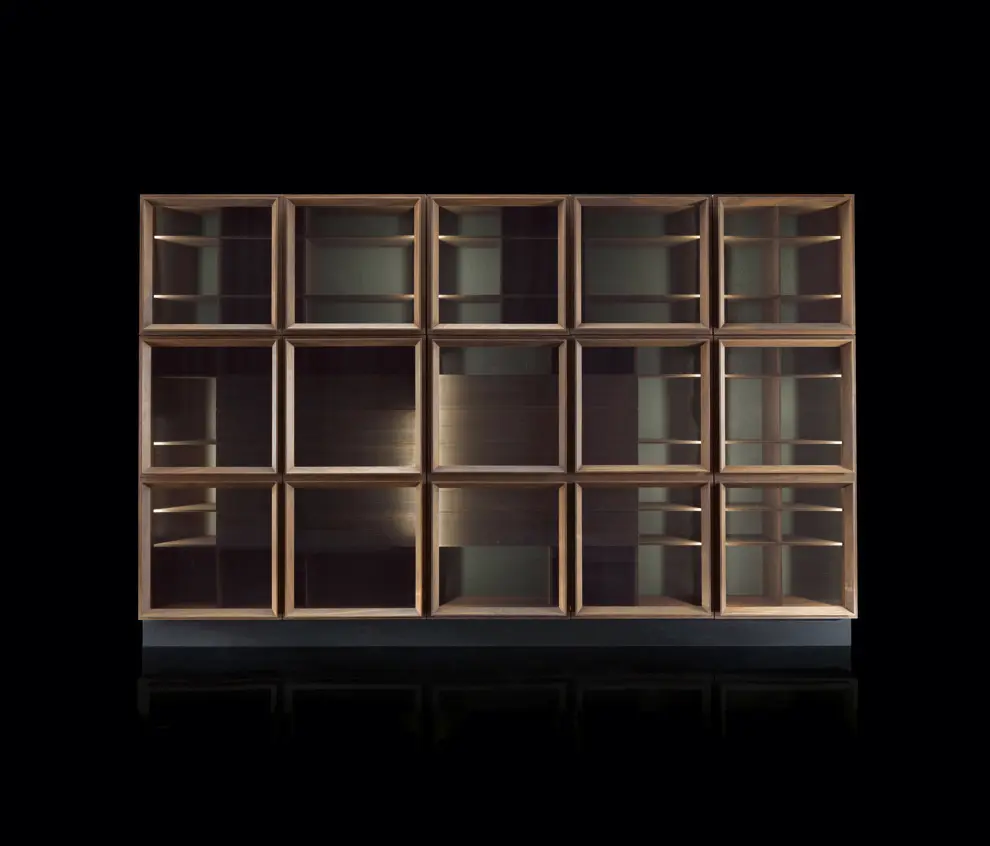HENGE - Q-Case