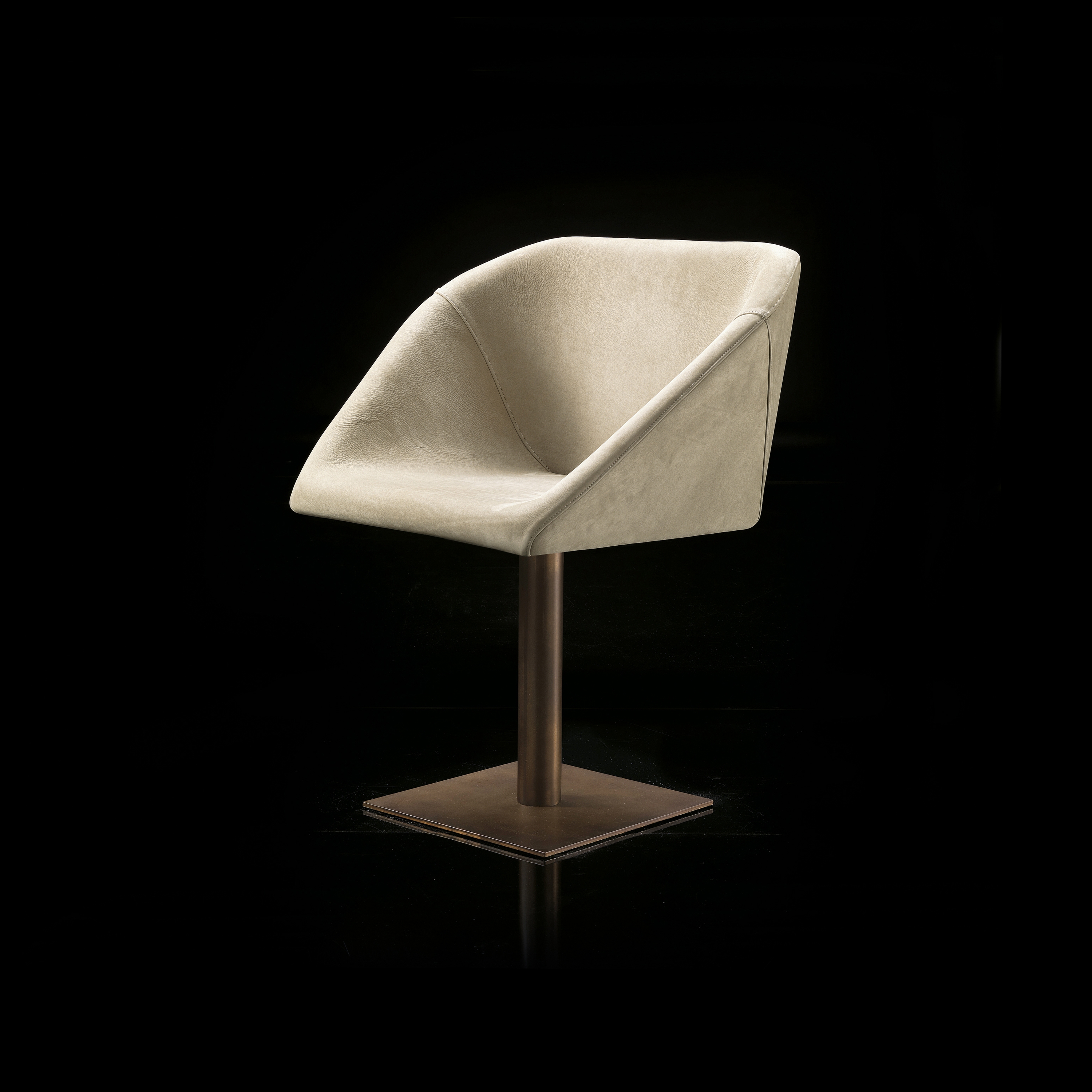 Display product Hexagon Chair from manufacturer HENGE