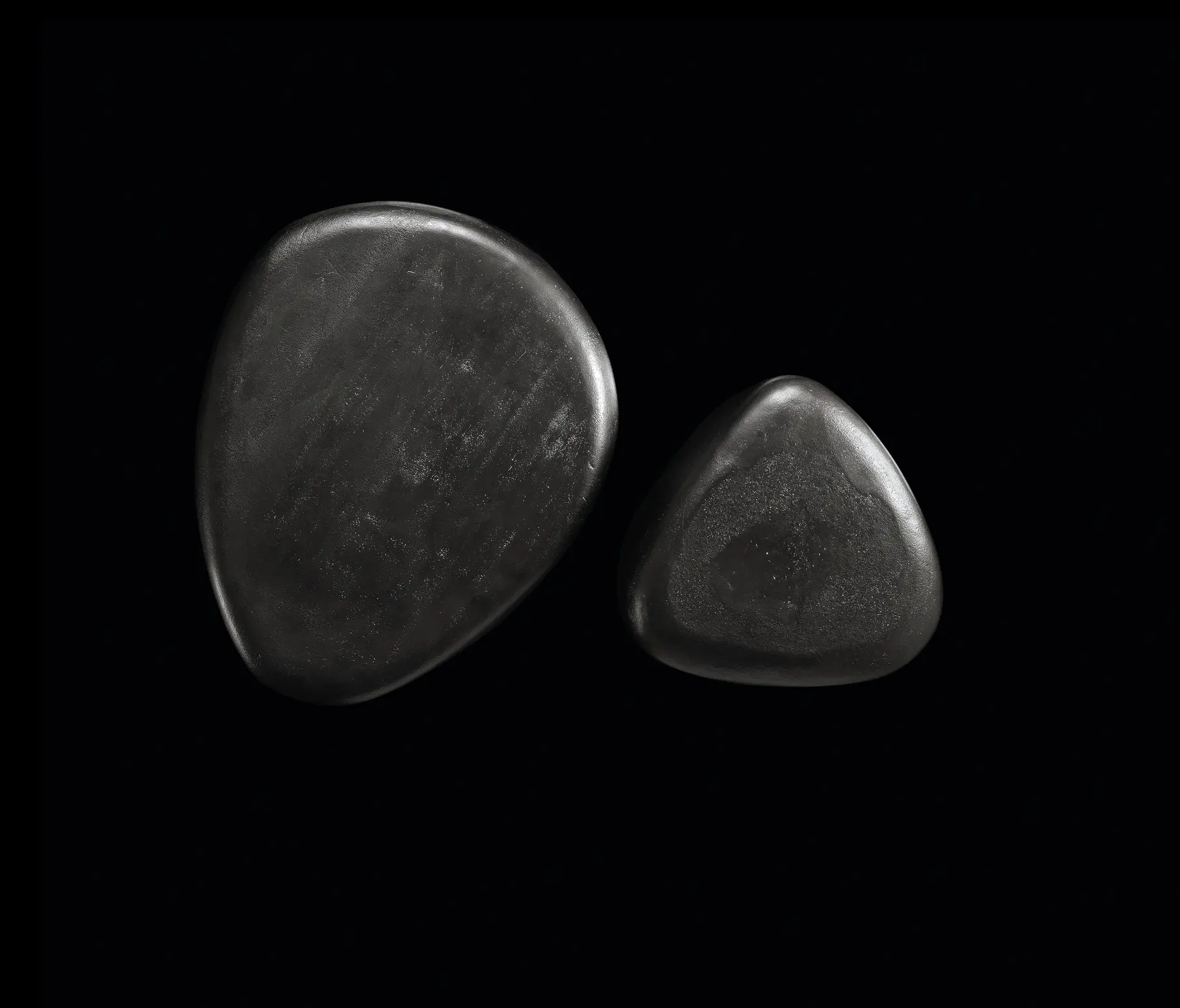 HENGE - Pebble