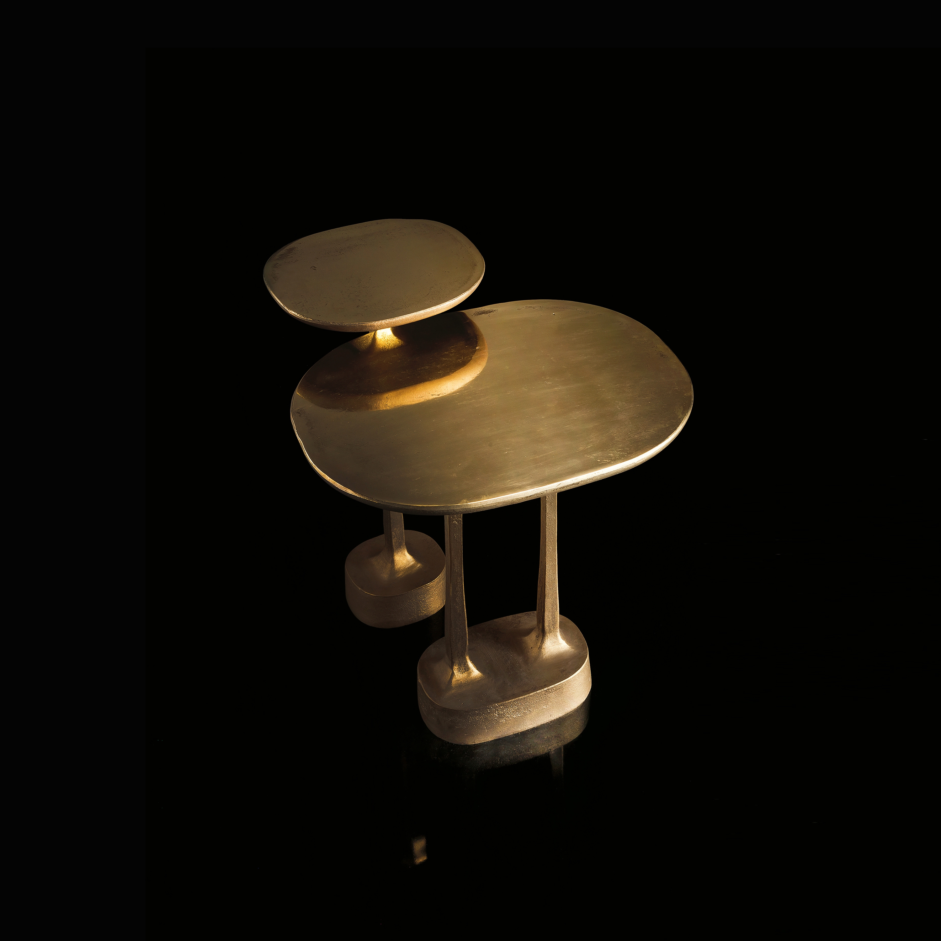 Produkt Mushroom Table des Herstellers HENGE anzeigen