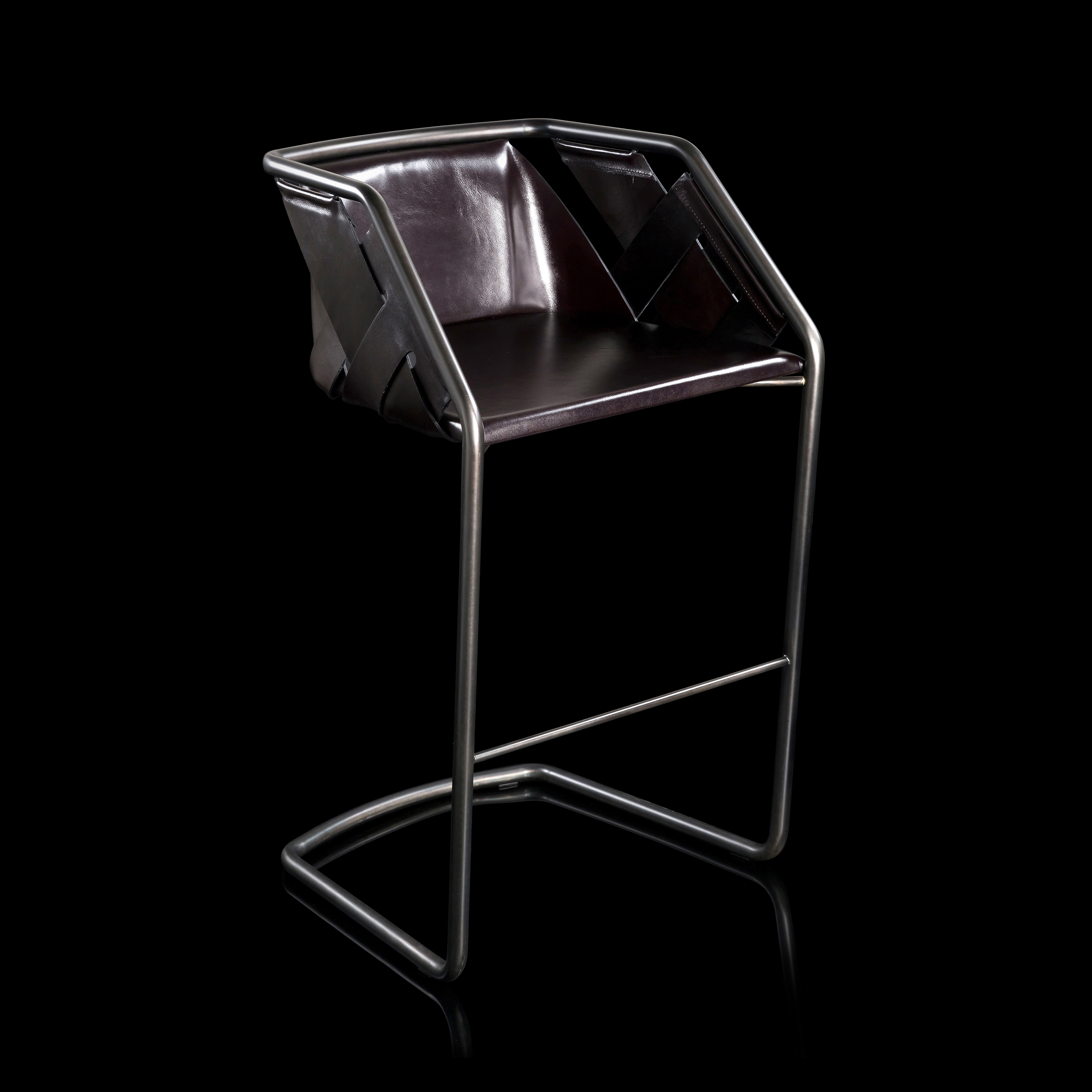 Mostra il prodotto Strip (Stool) del produttore HENGE