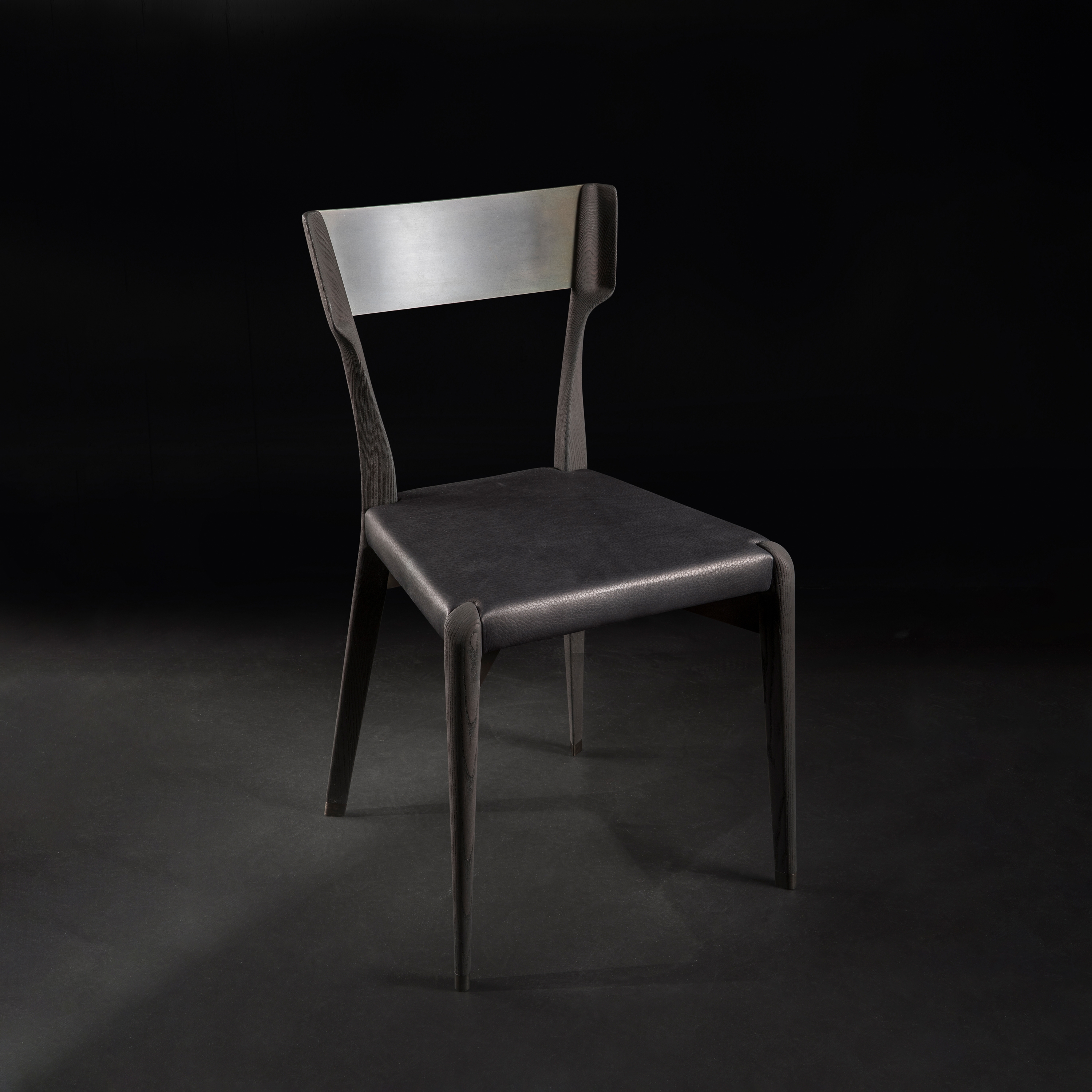 Produkt Chair-Va 48 des Herstellers HENGE anzeigen