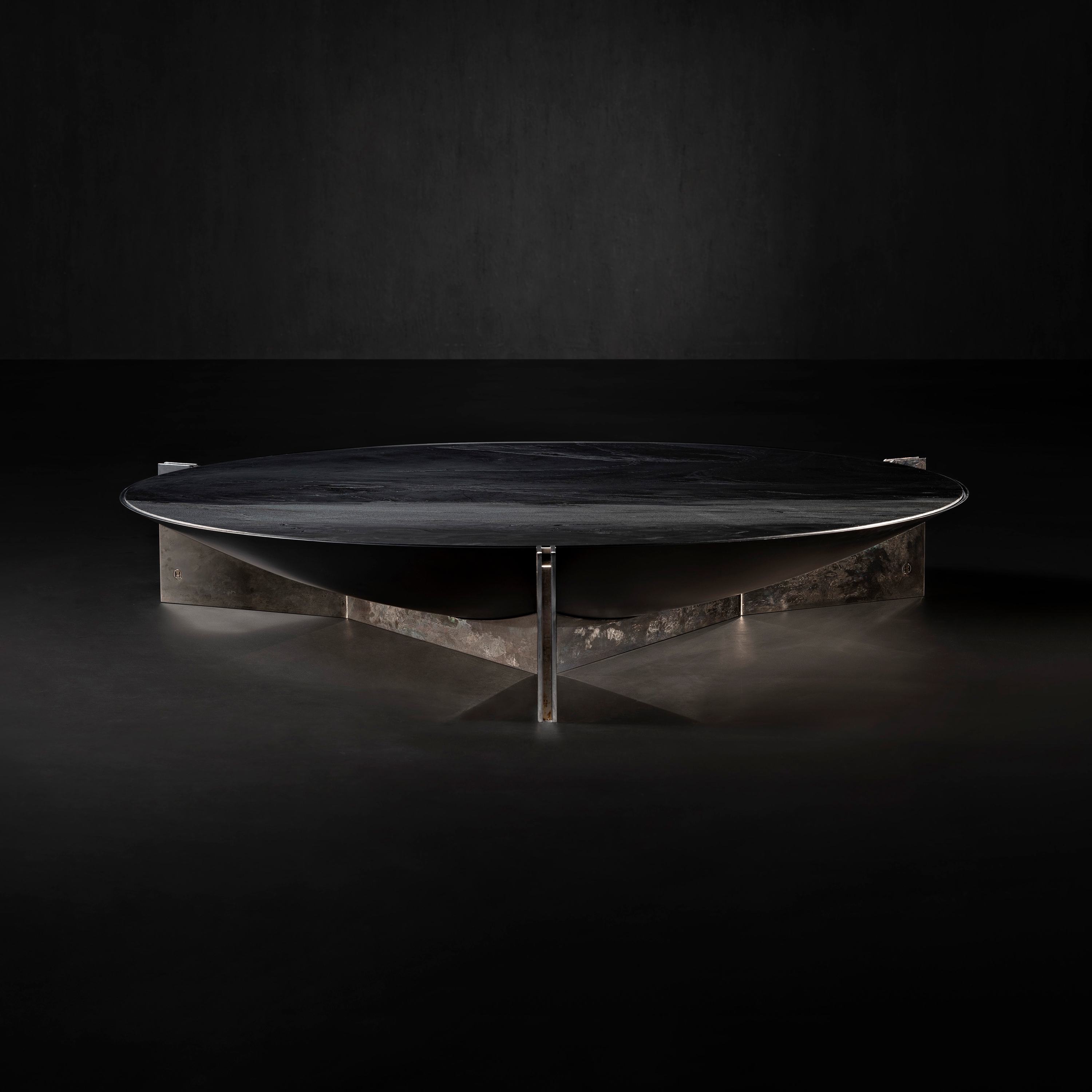 Display product Muse from manufacturer HENGE
