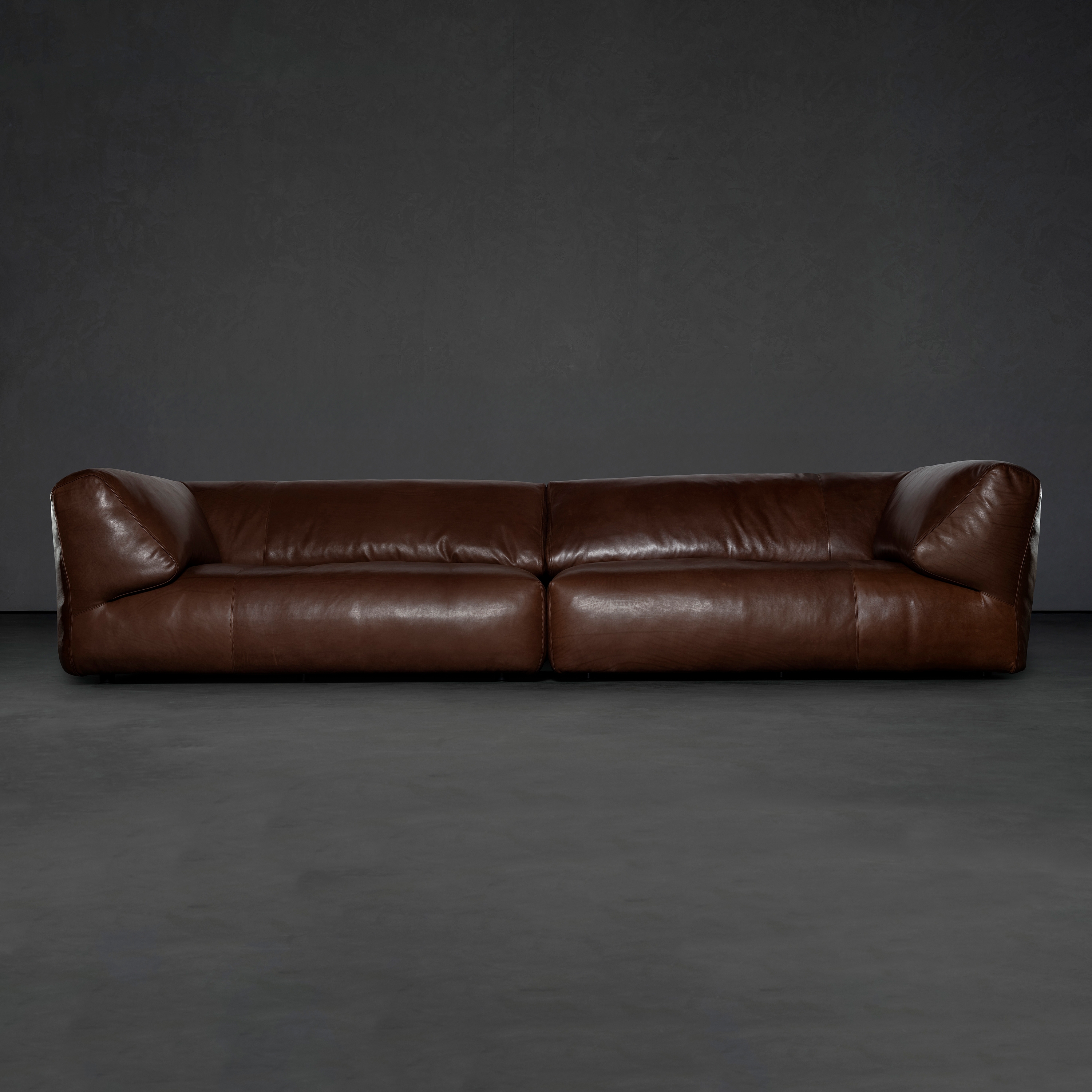 Display product Oblio from manufacturer HENGE
