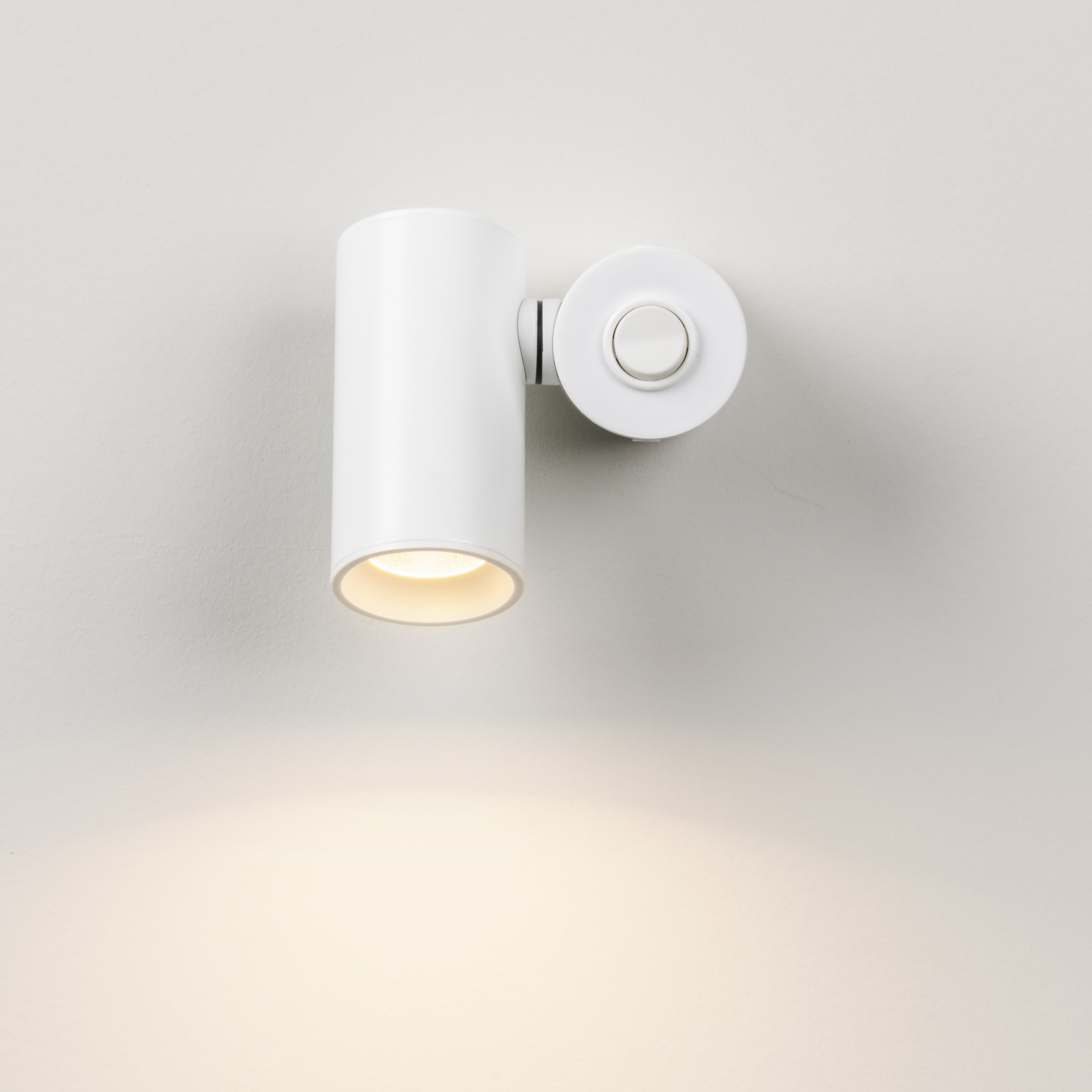 Mostra il prodotto Haul 6803-6804 del produttore Milán Iluminación