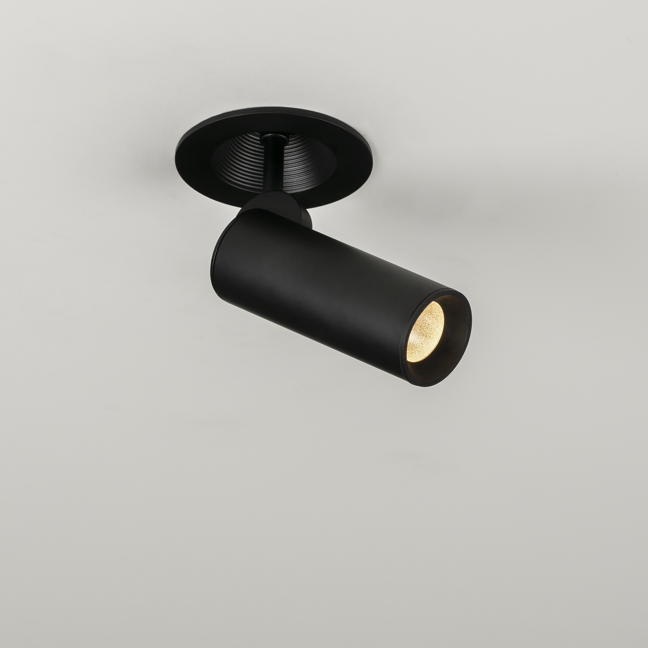 Display product Haul Tube 19 from manufacturer Milán Iluminación