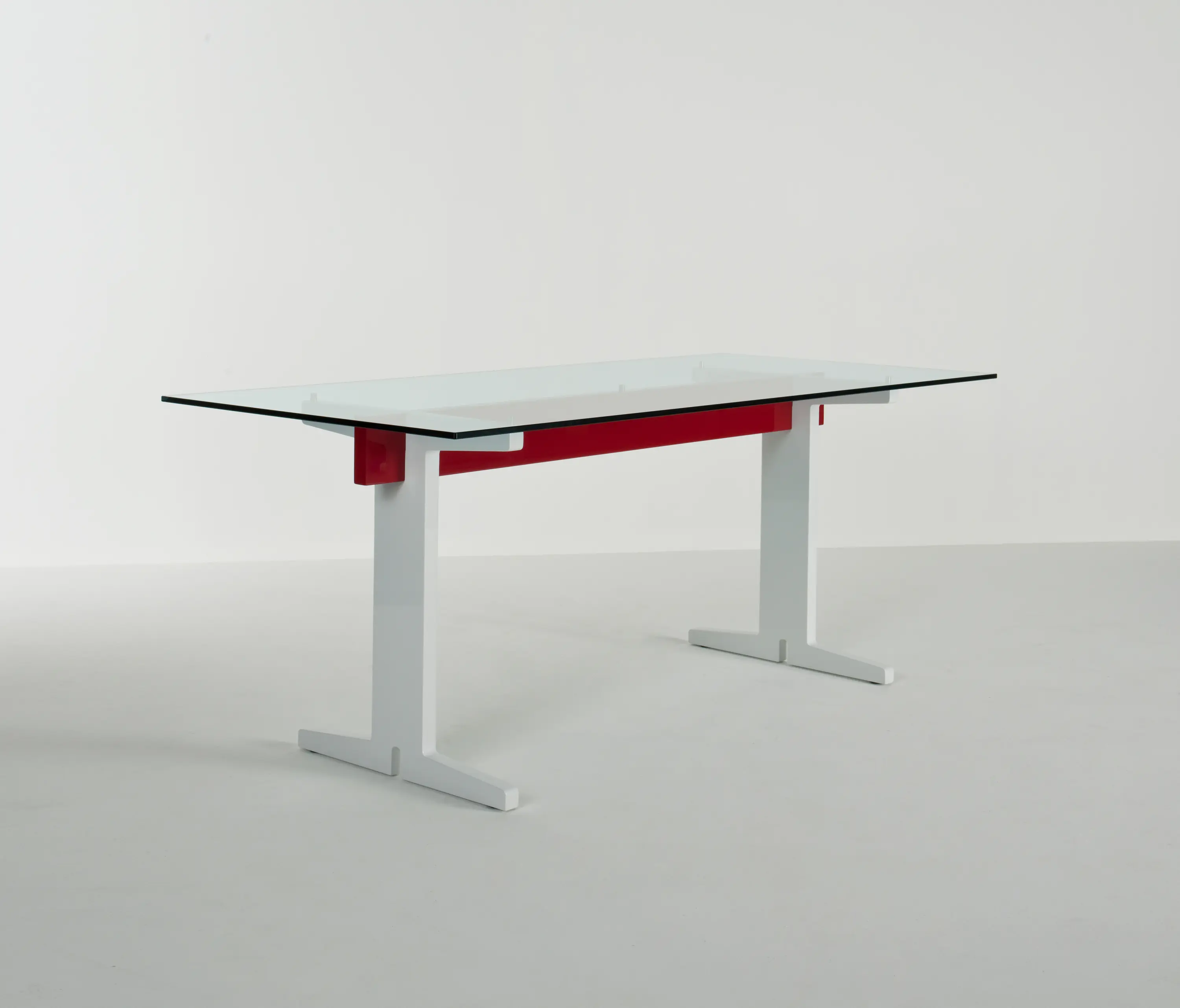 Colé - T01 Table *