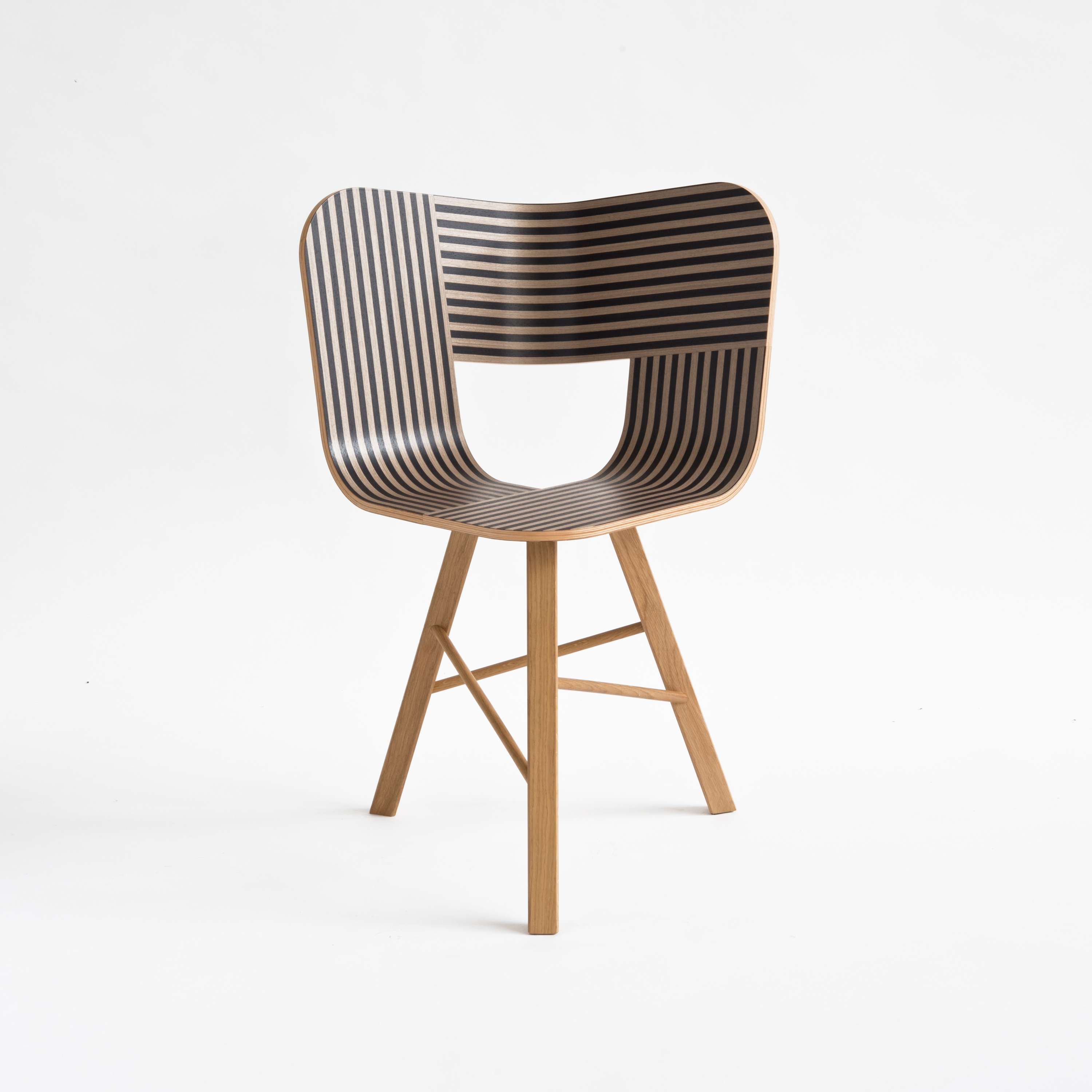 Produkt Tria Wood Chair 3 des Herstellers Colé anzeigen