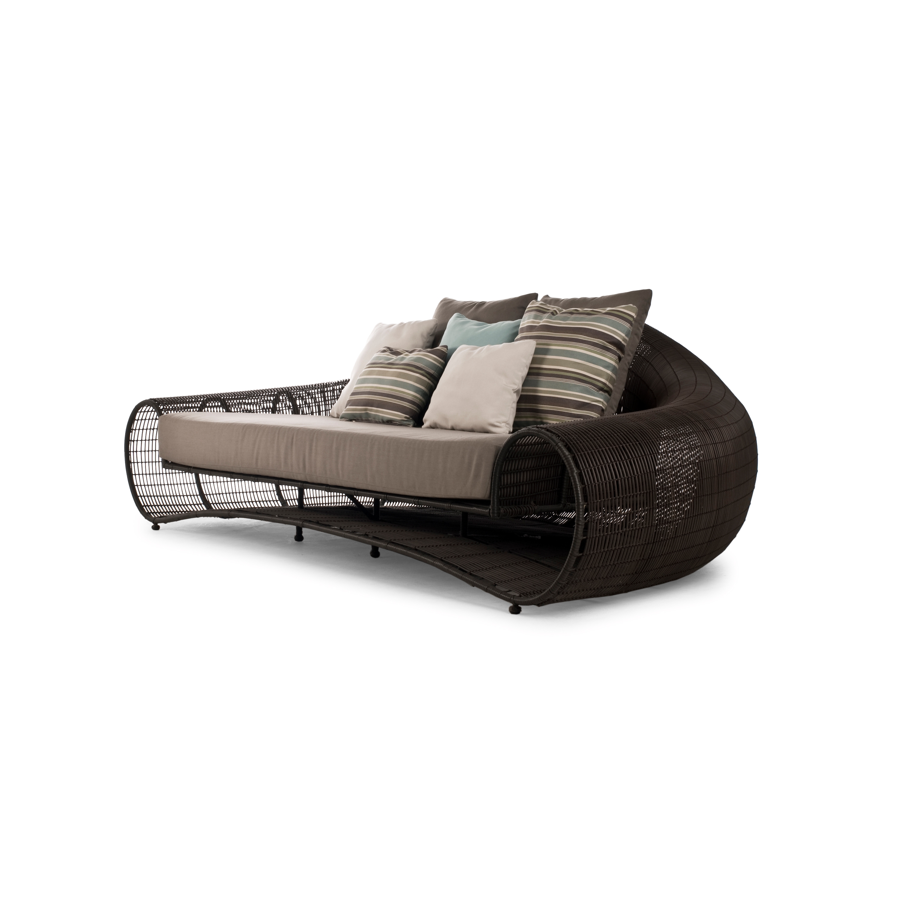 Mostra il prodotto Croissant Sofa del produttore Kenneth Cobonpue