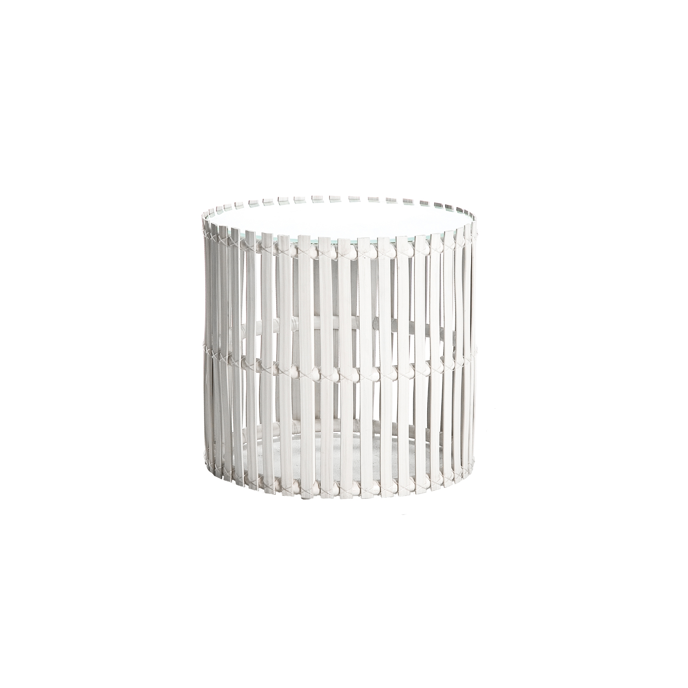 Produkt Lolah End Table des Herstellers Kenneth Cobonpue anzeigen