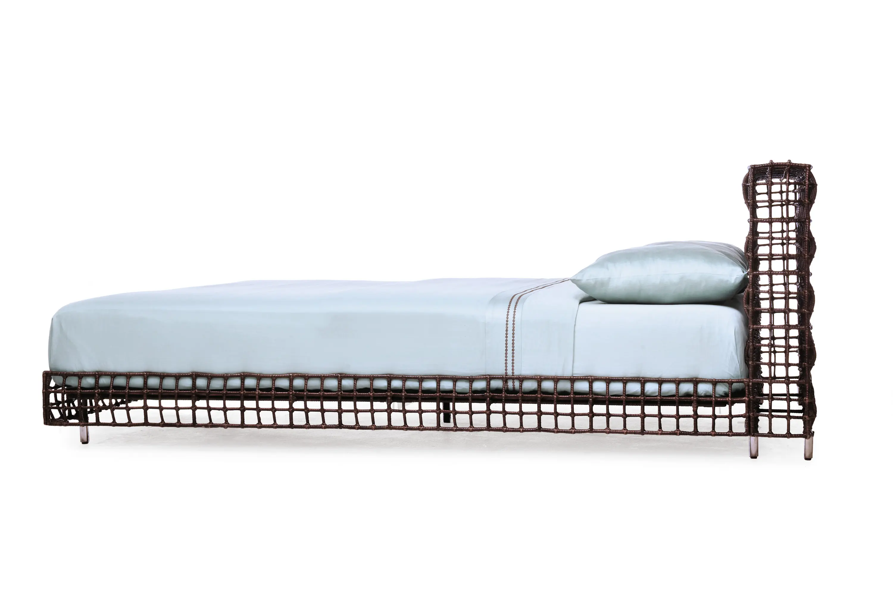 Kenneth Cobonpue - Yin & Yang Bed
