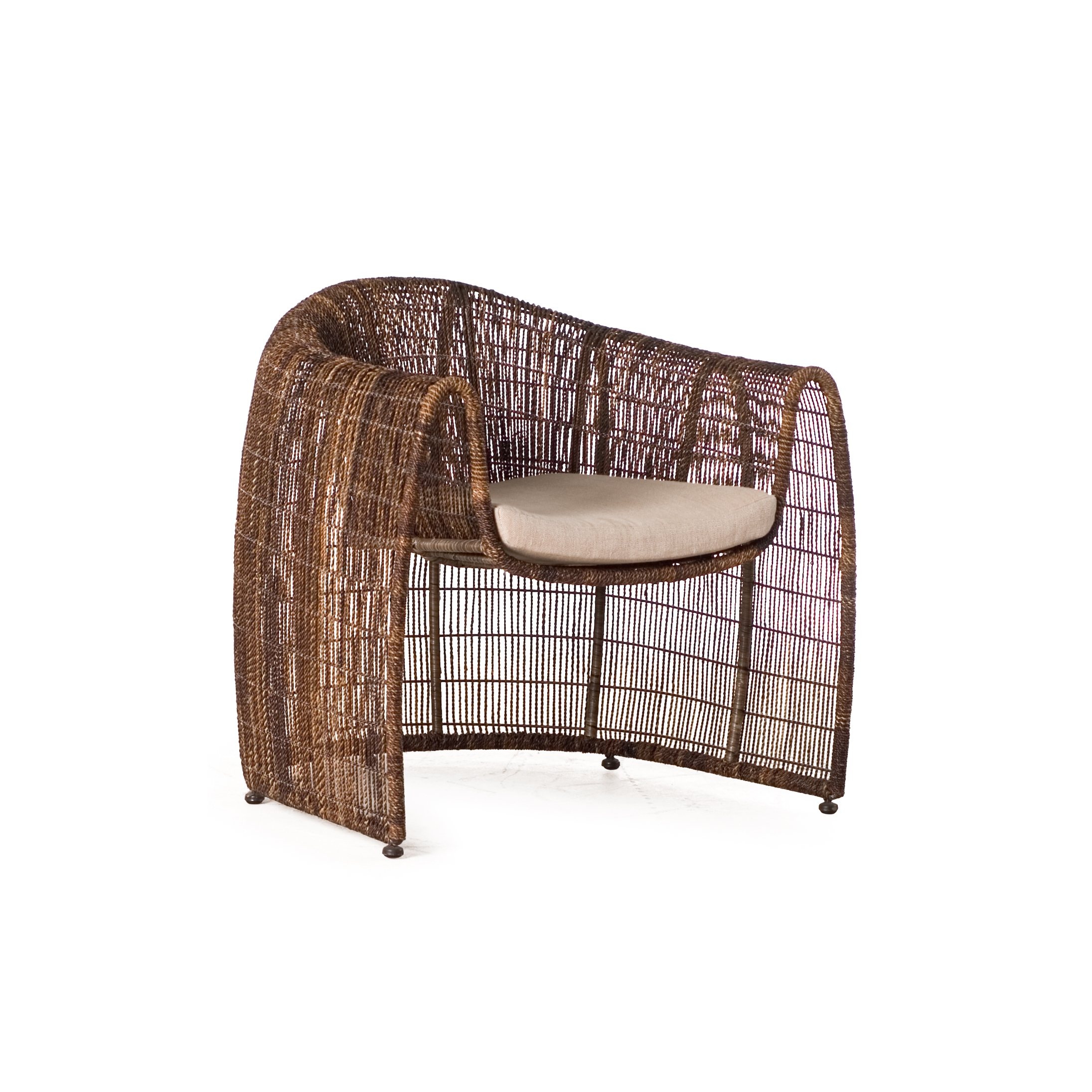 Produkt Lulu Club Chair des Herstellers Kenneth Cobonpue anzeigen