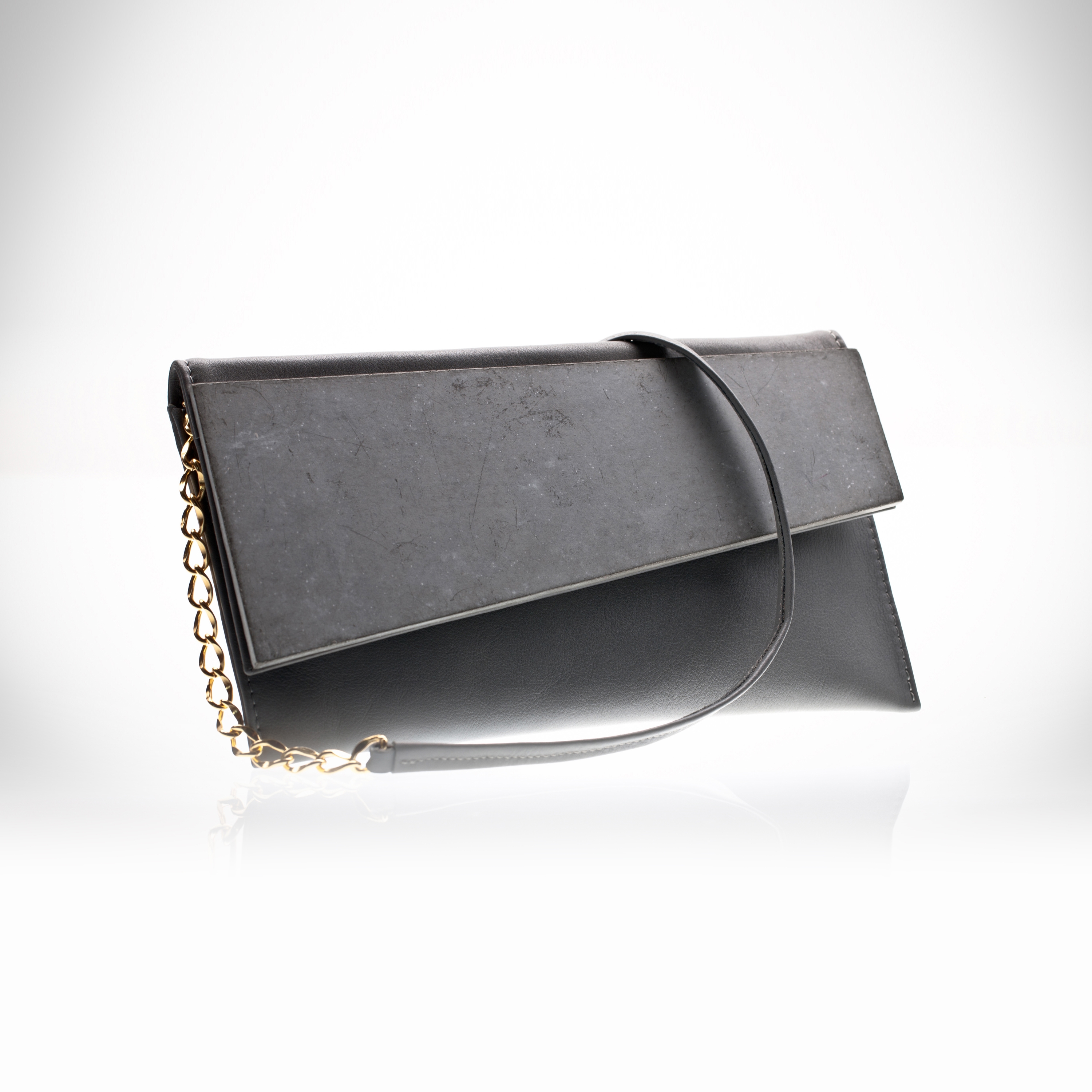 Display product Concrete Genezis Clutch from manufacturer IVANKA