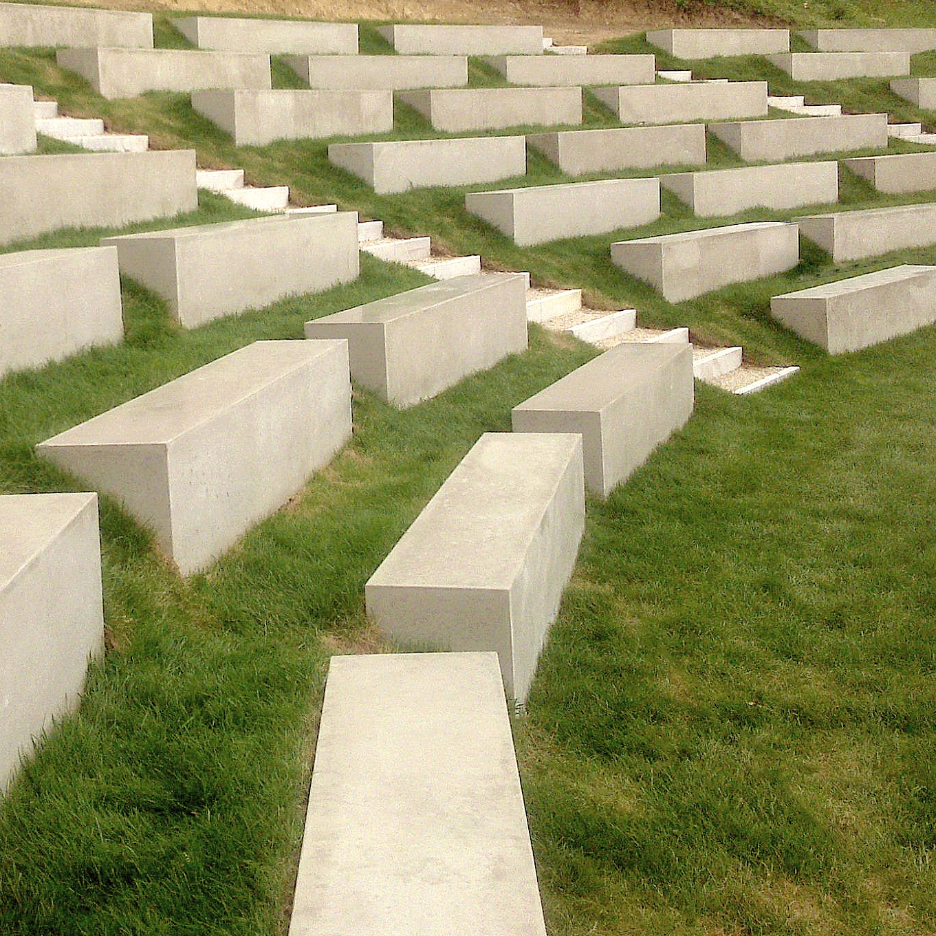 Produkt Concrete Bench des Herstellers IVANKA anzeigen