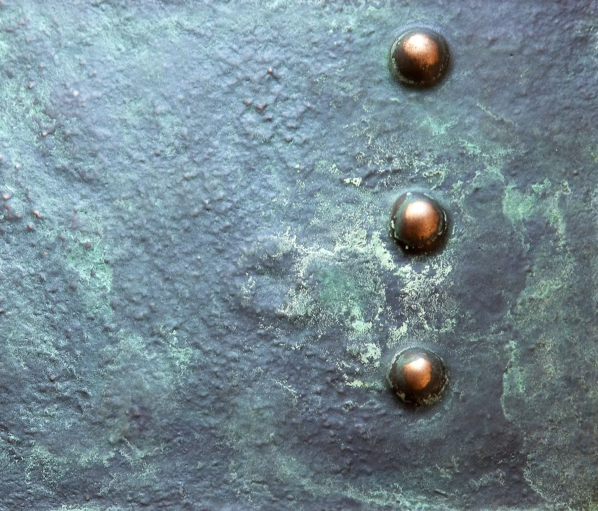 VEROB - Patination | studs