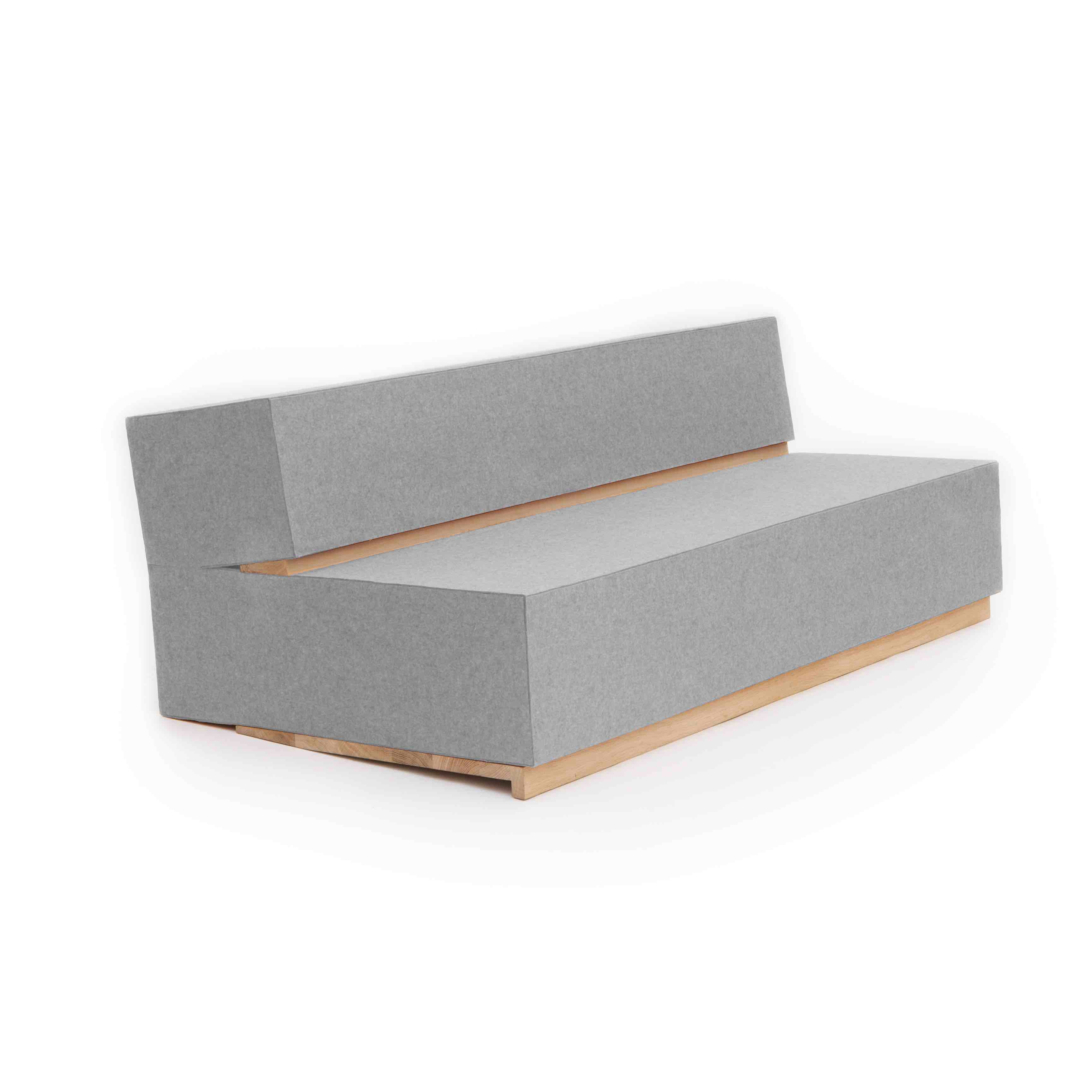 Display product Benchwood from manufacturer MOCA