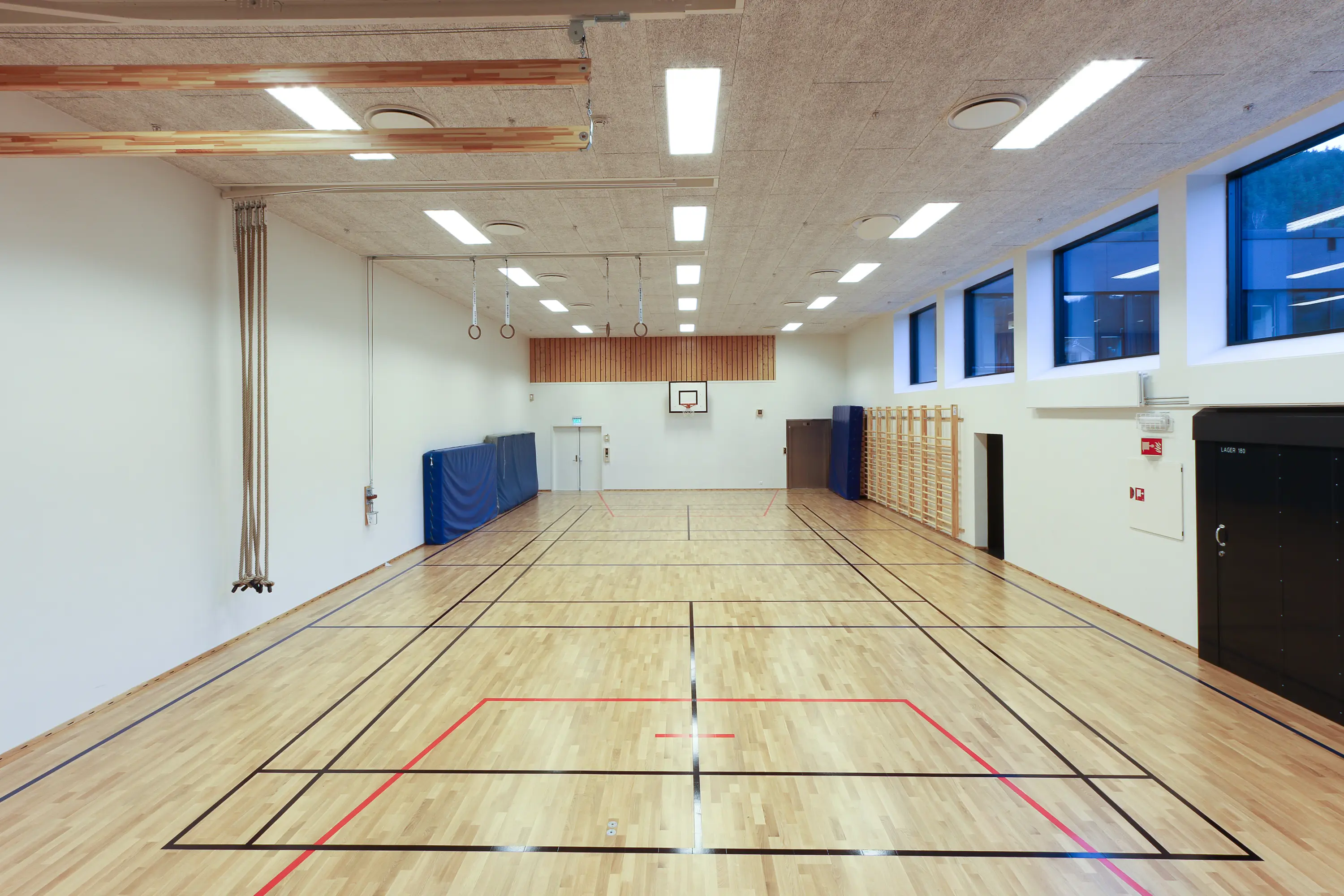 Troldtekt - Troldtekt | Applications | Tonstad School